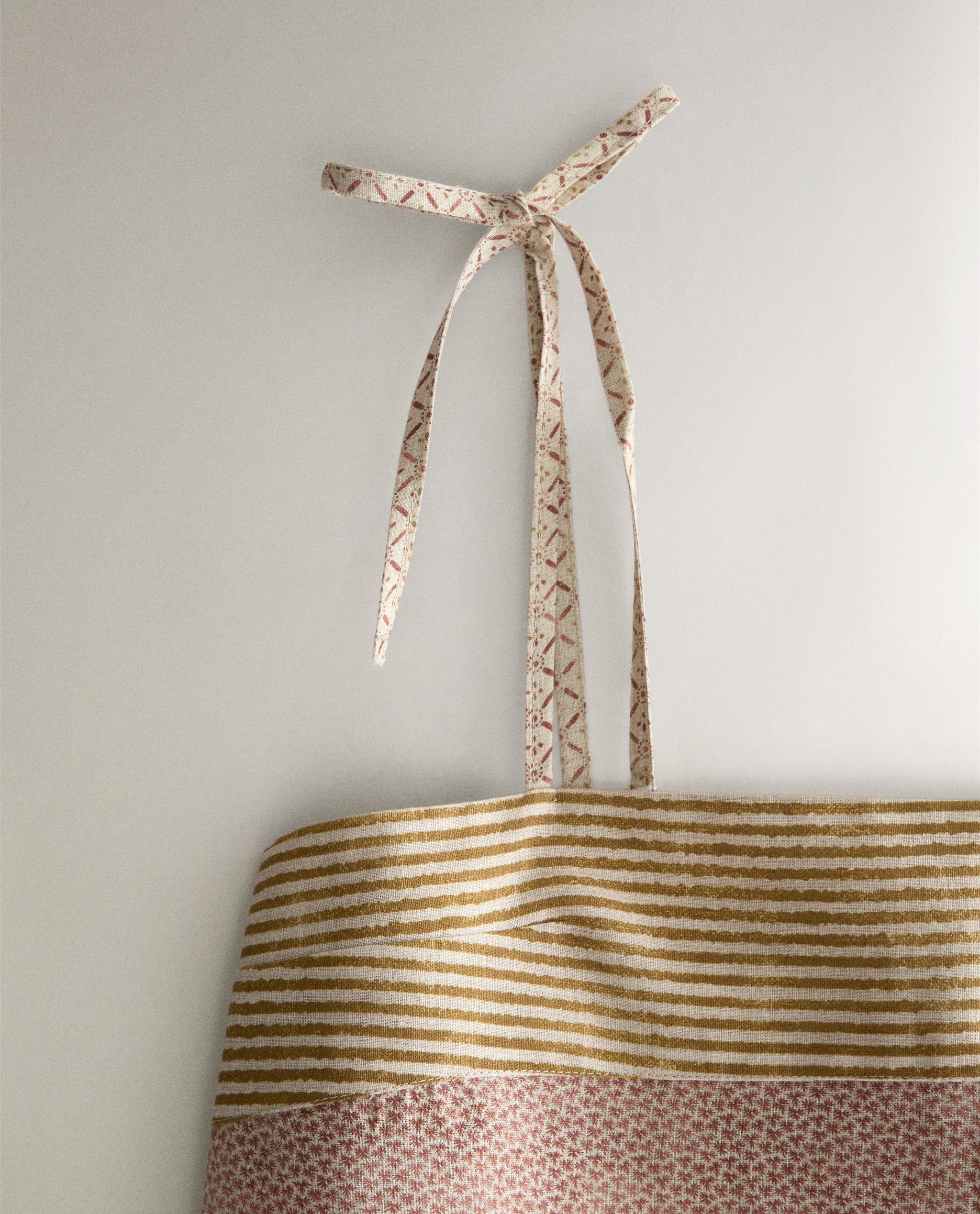 TOP WITH CONTRAST PRINT | KATHARINE POLE product thumbnail 7