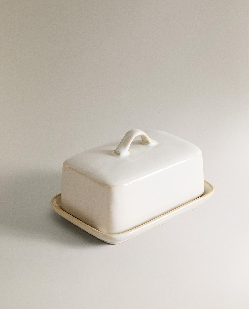 STONEWARE BUTTER DISH