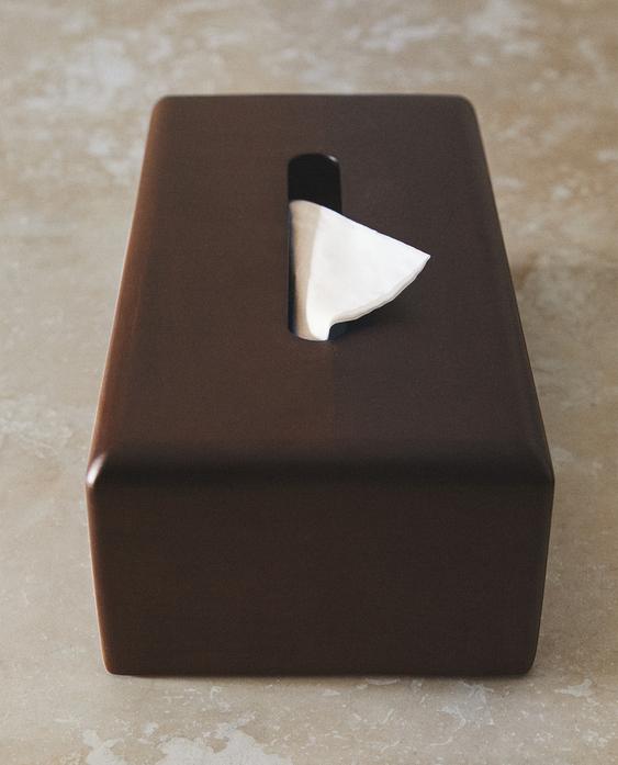 BOÎTE À MOUCHOIRS EN BOIS