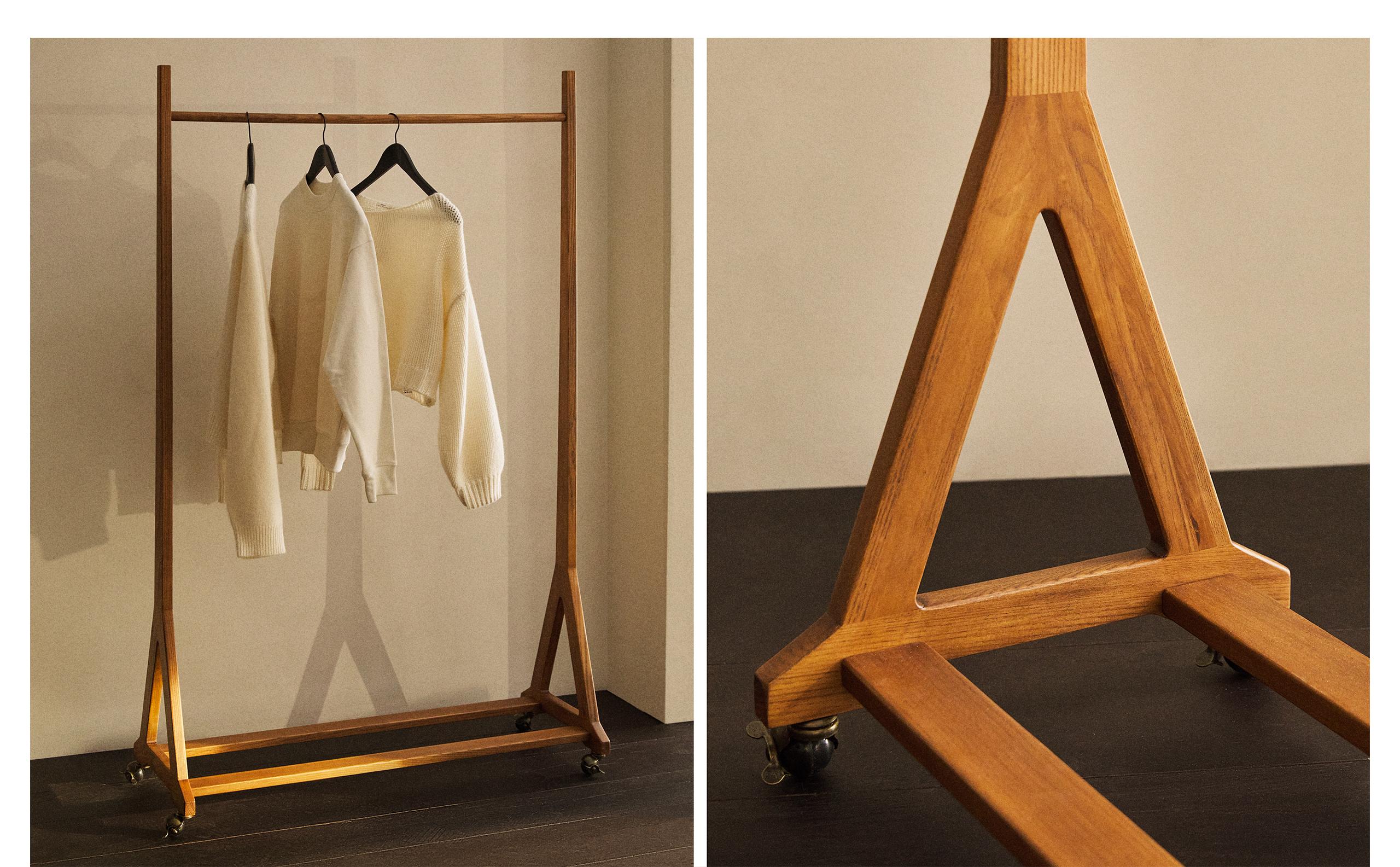 BURRO MADERA - THE WOOD CLOTHES RACK