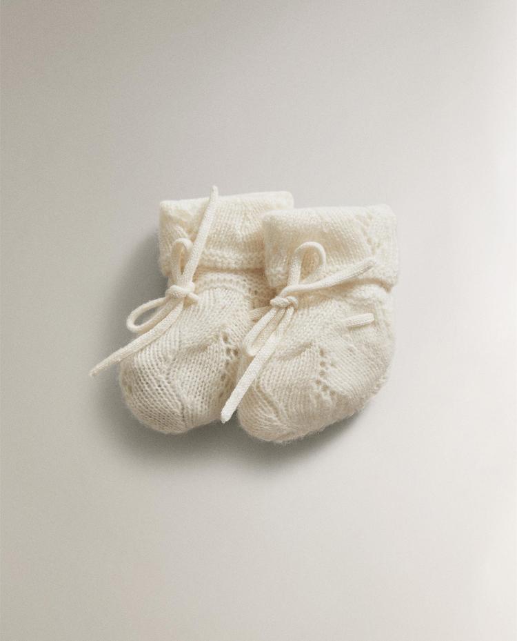 BABY-SCHUHE AUS KASCHMIR BABY-SCHUHE AUS KASCHMIR