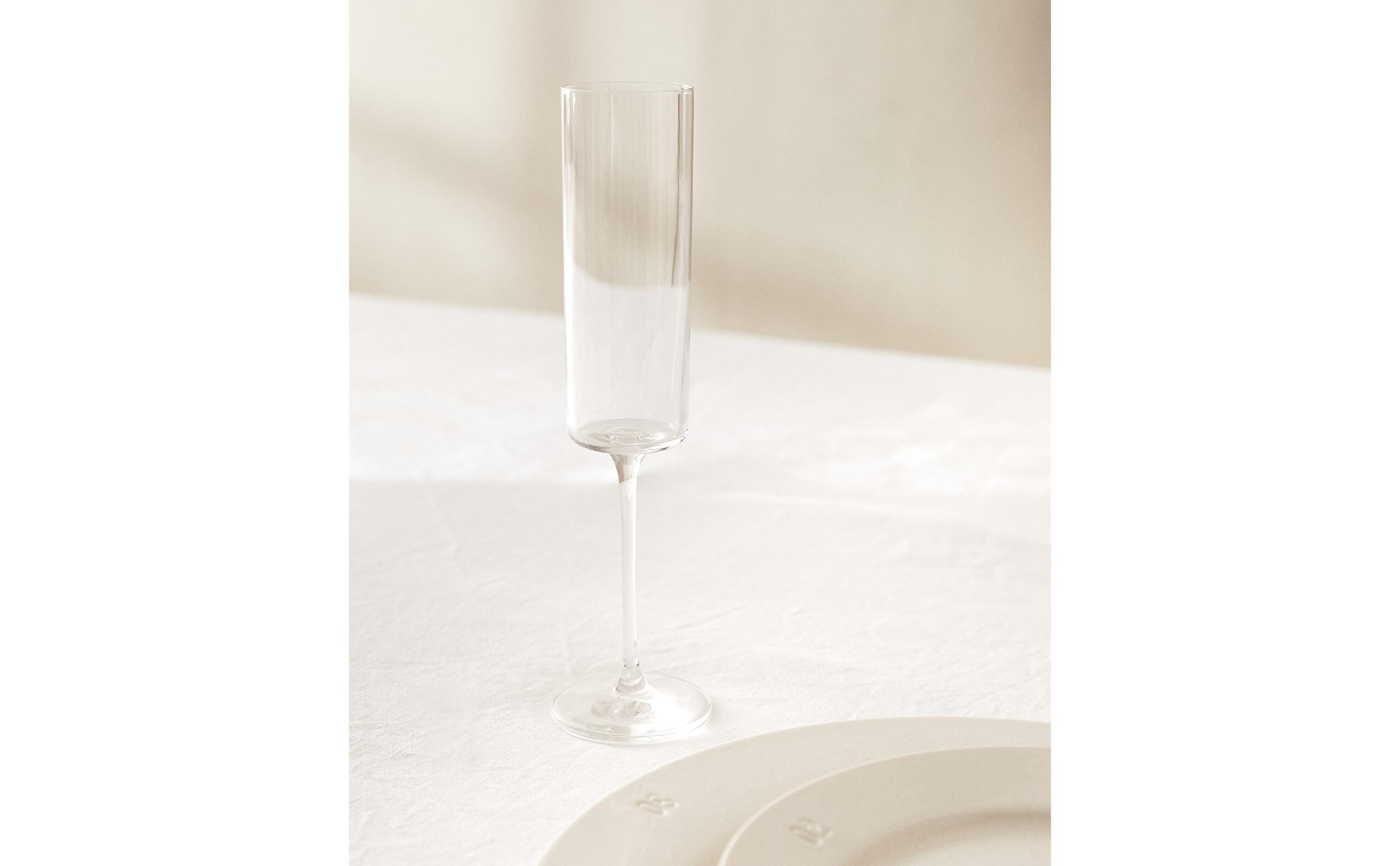 STRAIGHT CRYSTALLINE FLUTE GLASS product thumbnail 9