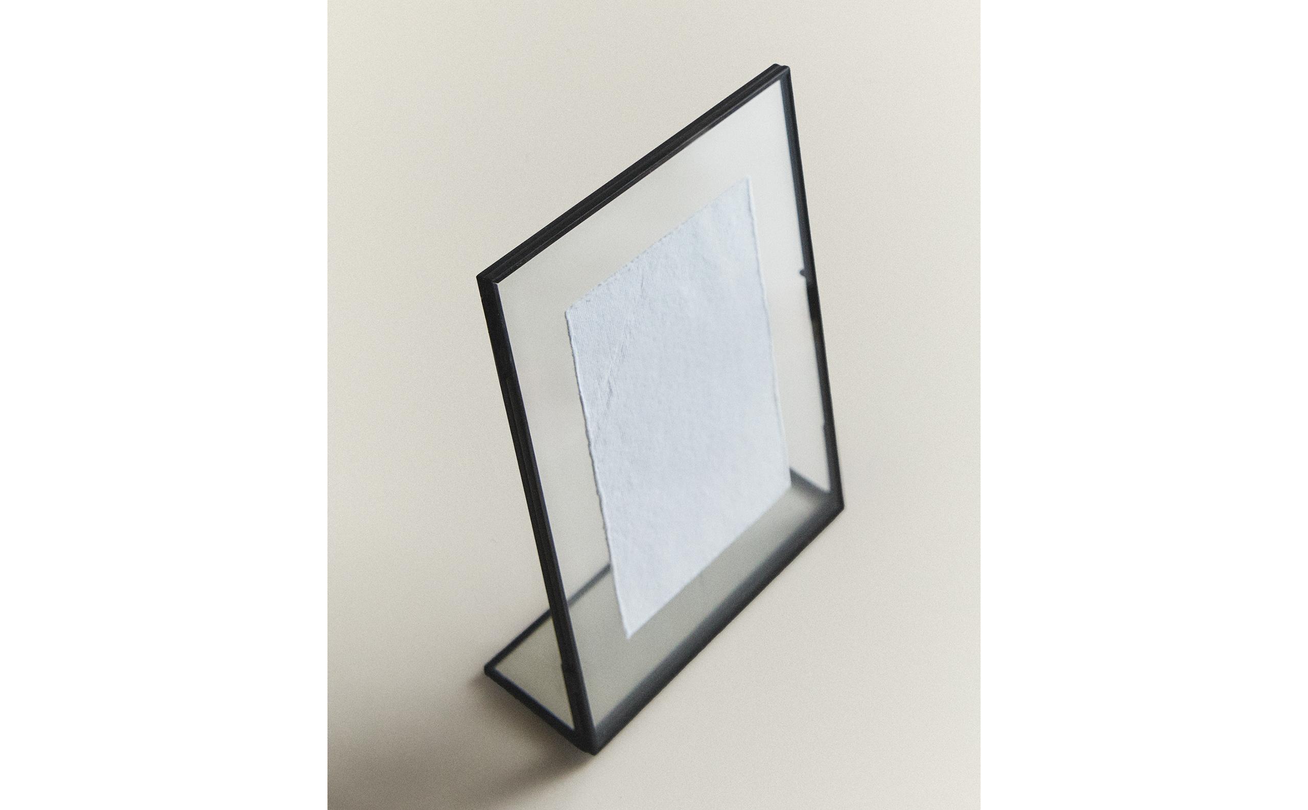RECTANGULAR STRUCTURE PHOTO FRAME product thumbnail 9