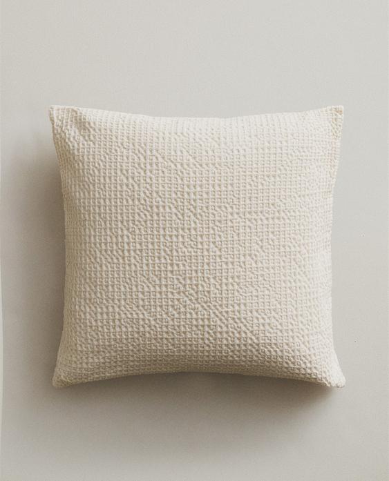WAFFLE-KNIT CUSHION COVER WAFFLE-KNIT CUSHION COVER