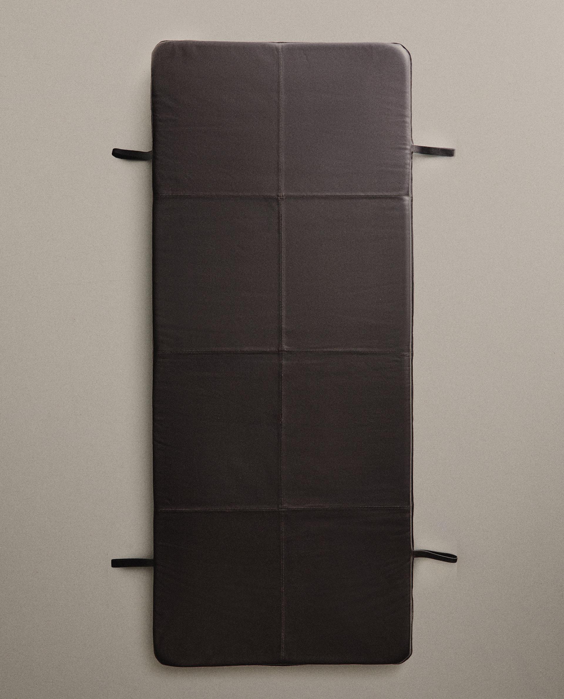 LEATHER MAT AND GYM MATERIAL product thumbnail 4
