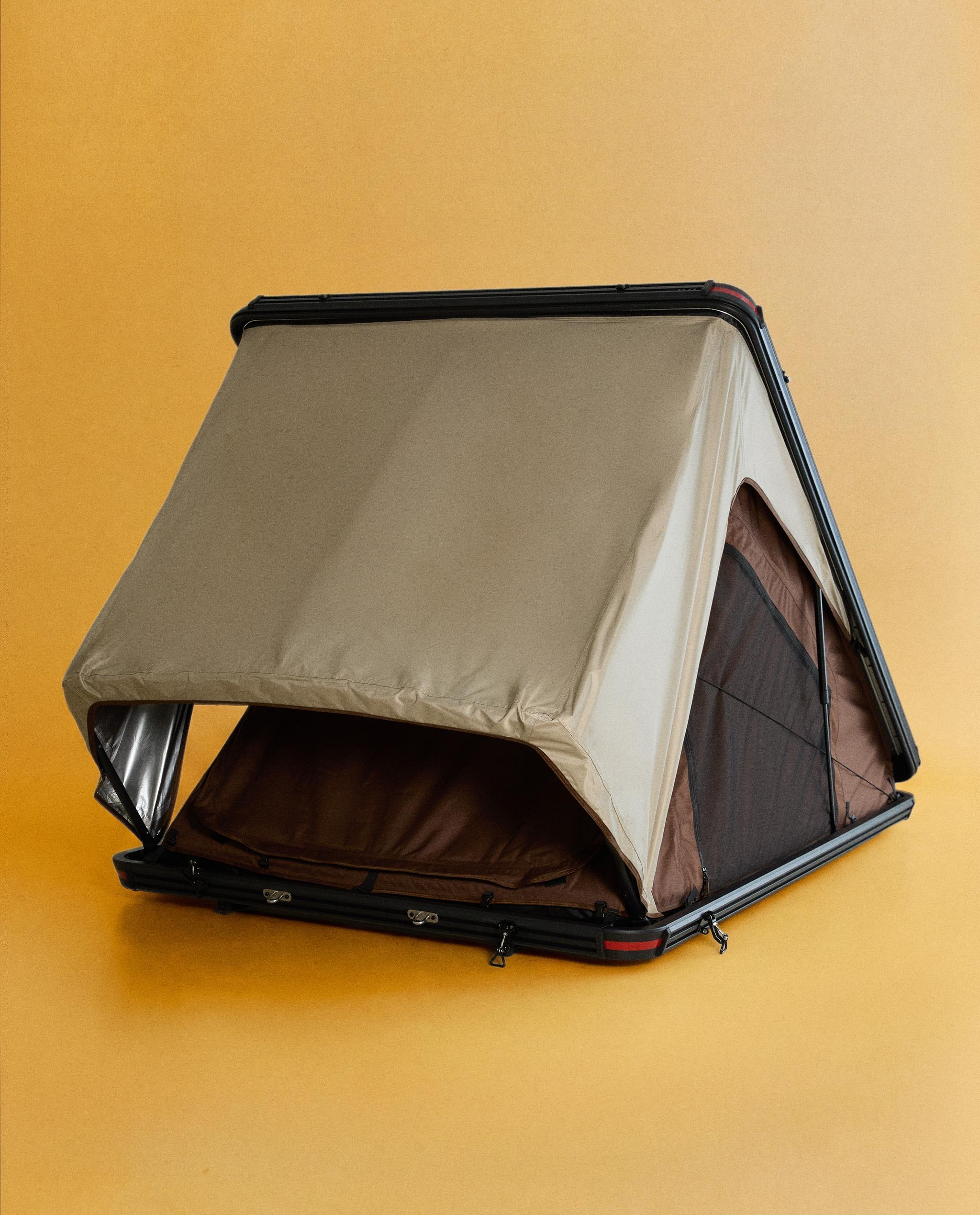 CAR ROOF TENT AND TREKKING BOOTS product thumbnail 11