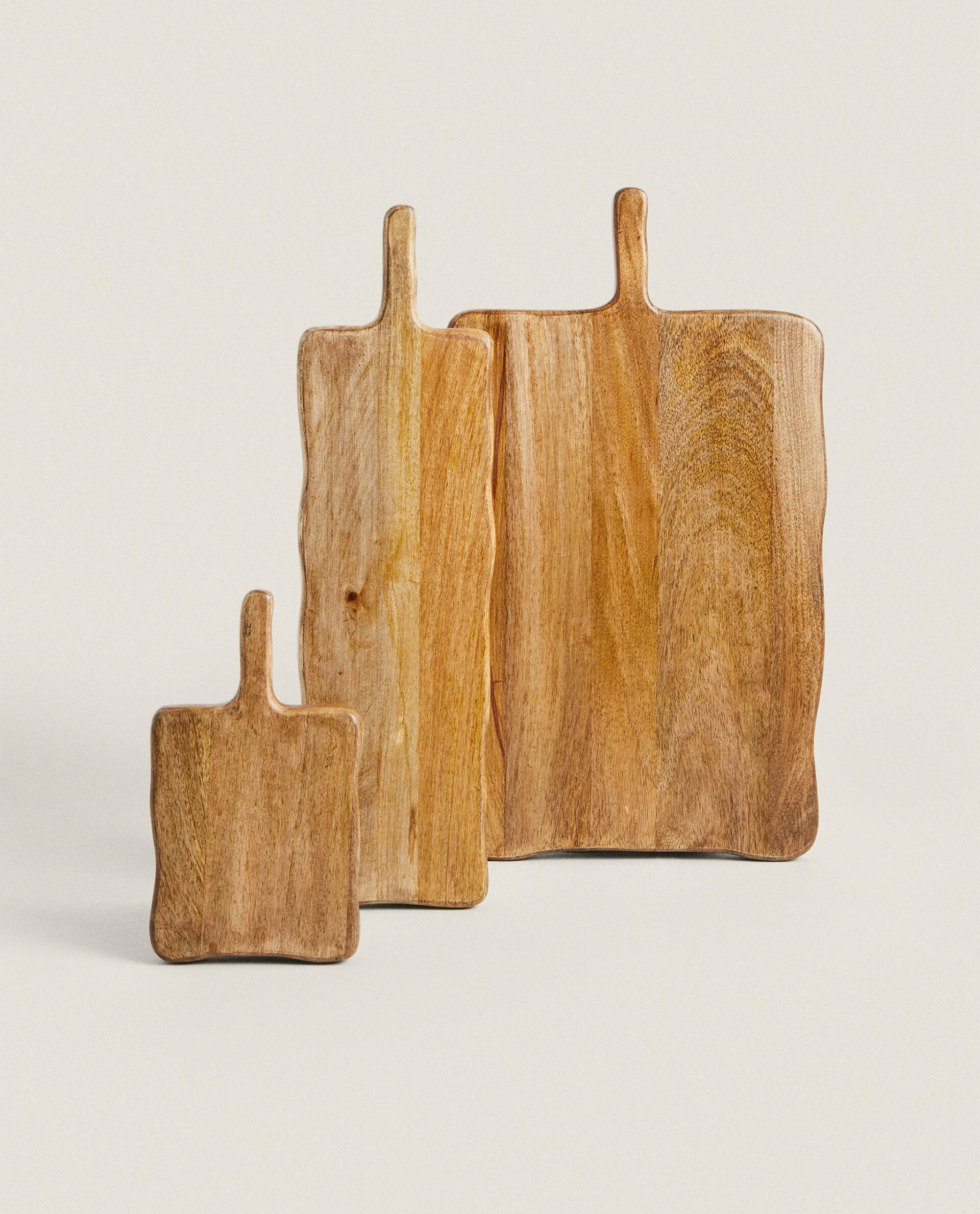 IRREGULAR WOODEN CHOPPING BOARD product thumbnail 12