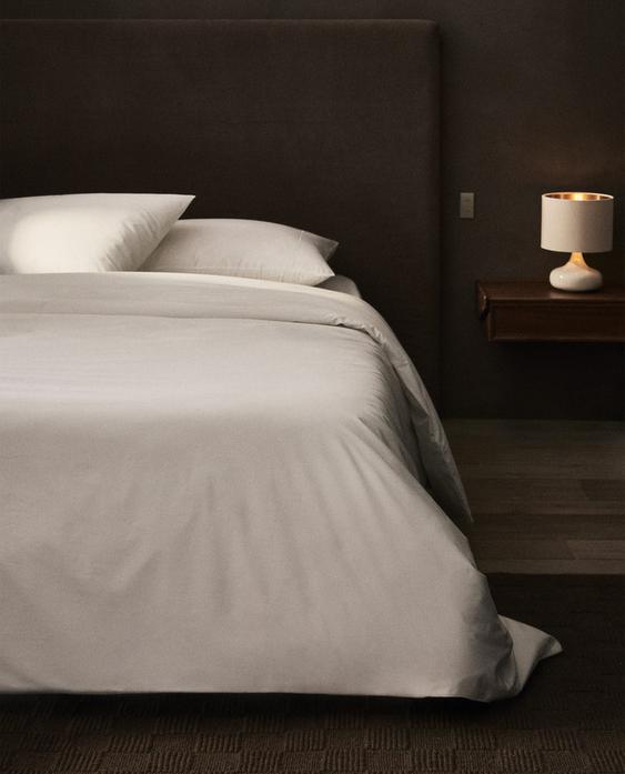 PELAPIS DUVET KAIN KATUN LEMBUT (300 BENANG)