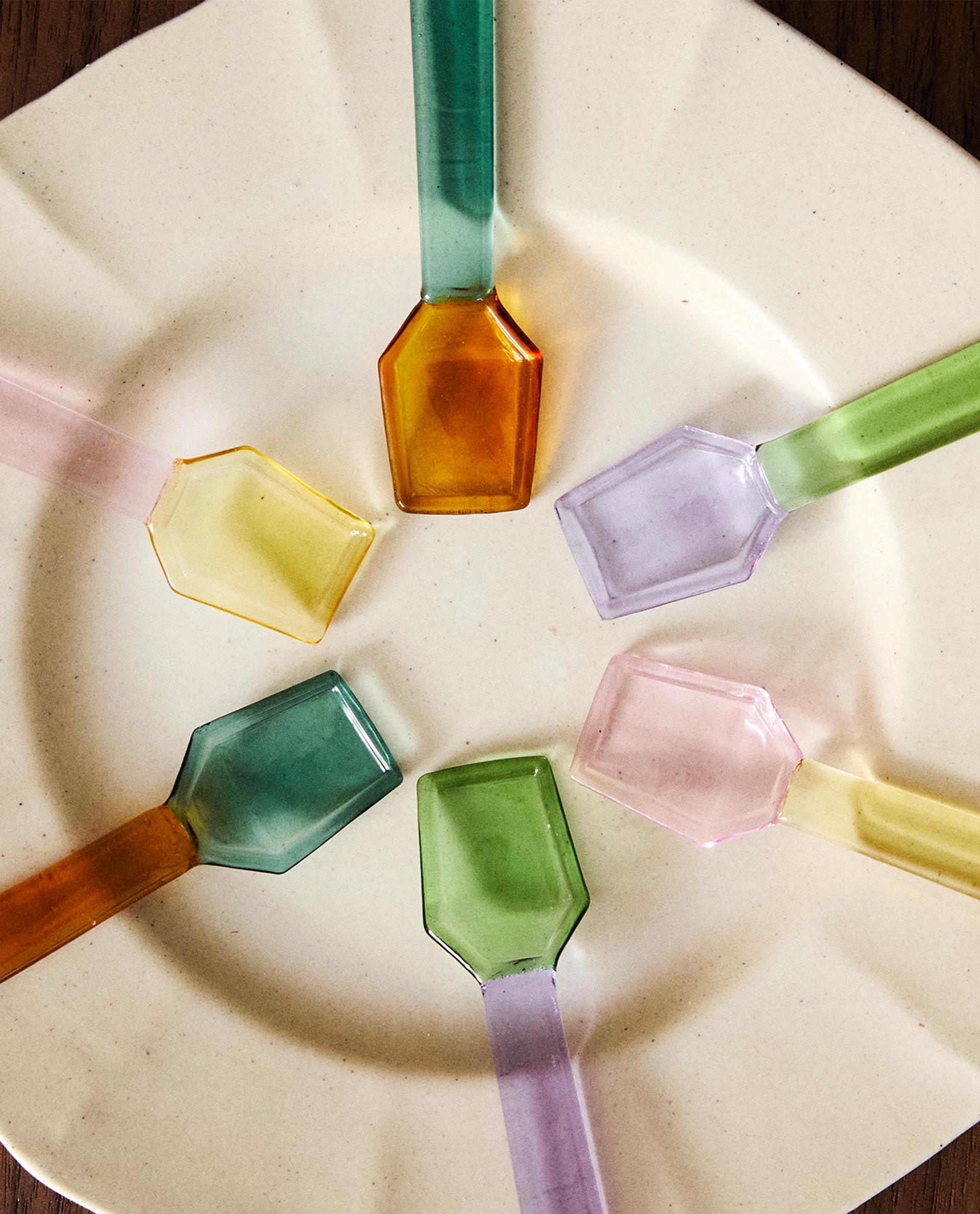 LOT CUILLÈRES À GLACE BOROSILICATE MULTICOLORES (LOT DE 6) | Zara Home France