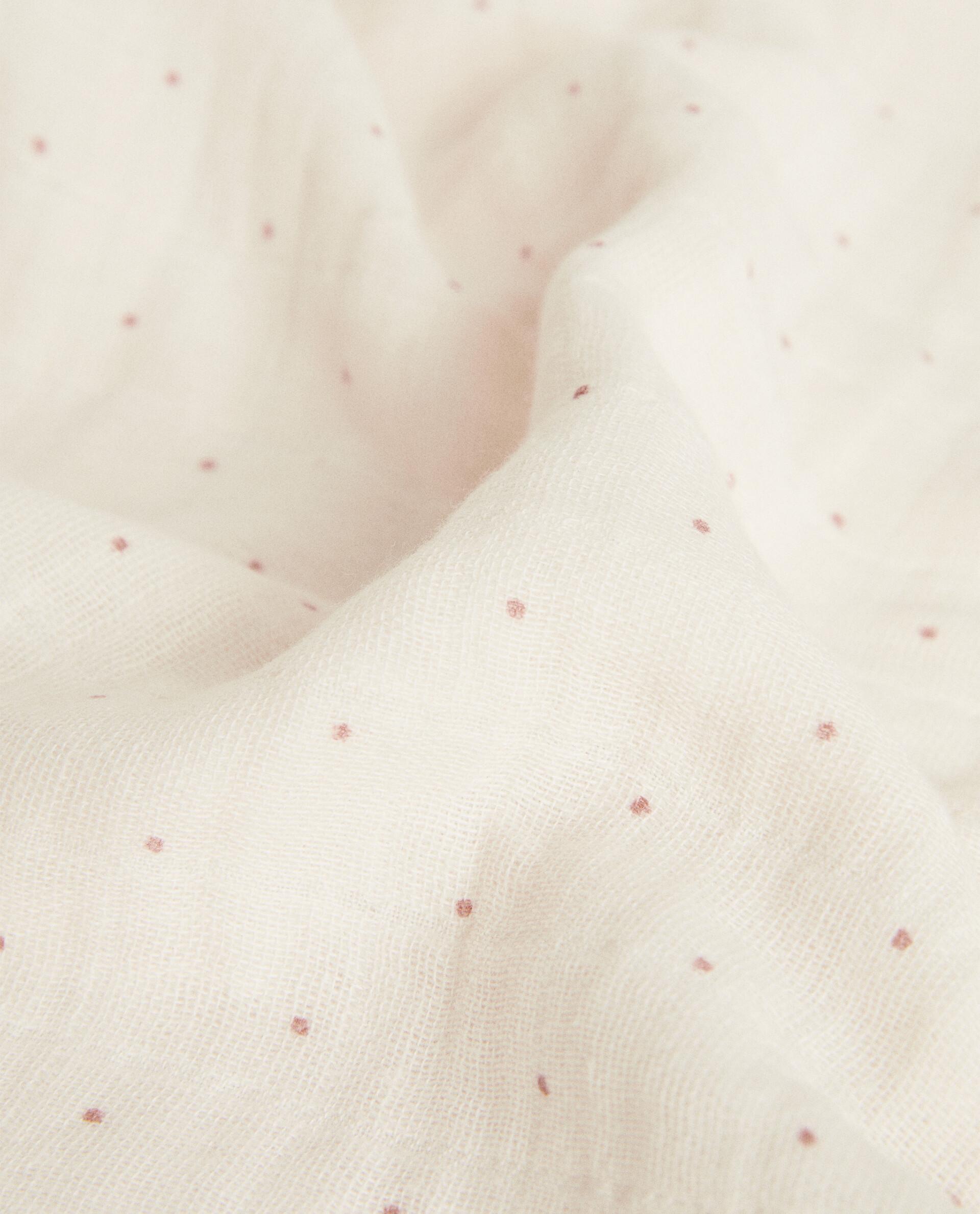 PACK OF MULTICOLOURED BABY MUSLIN CLOTHS (PACK OF 3) product thumbnail 5