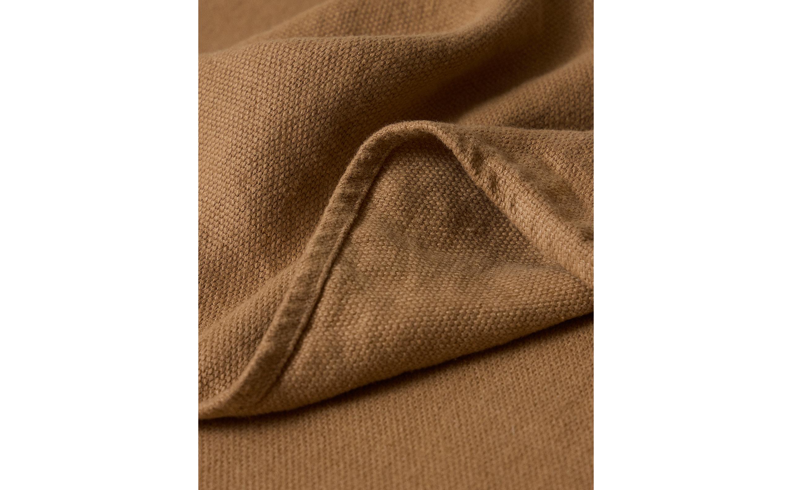 THICK LINEN TABLECLOTH