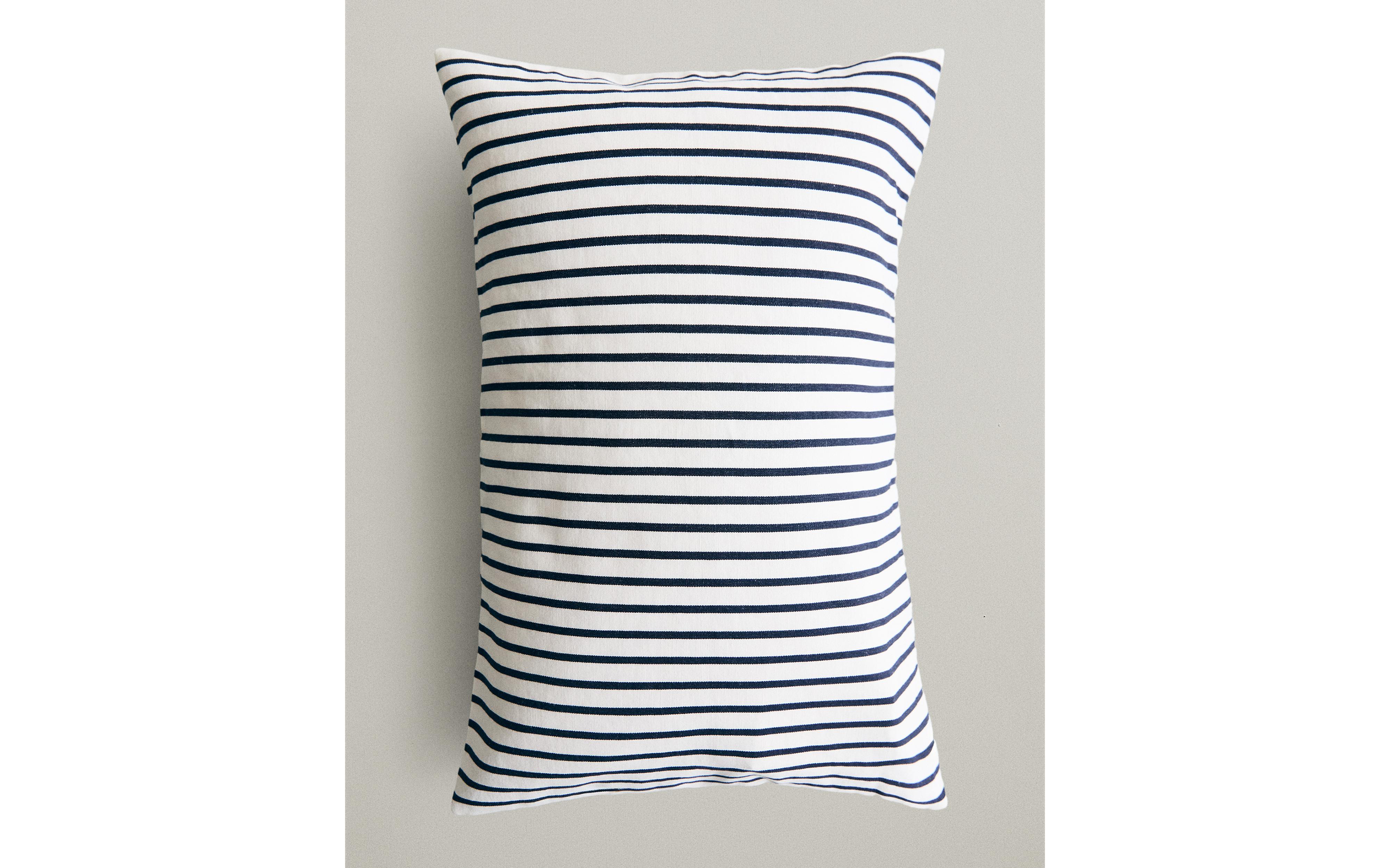 ストライプ クッションカバー | Zara Home 日本/Japan
