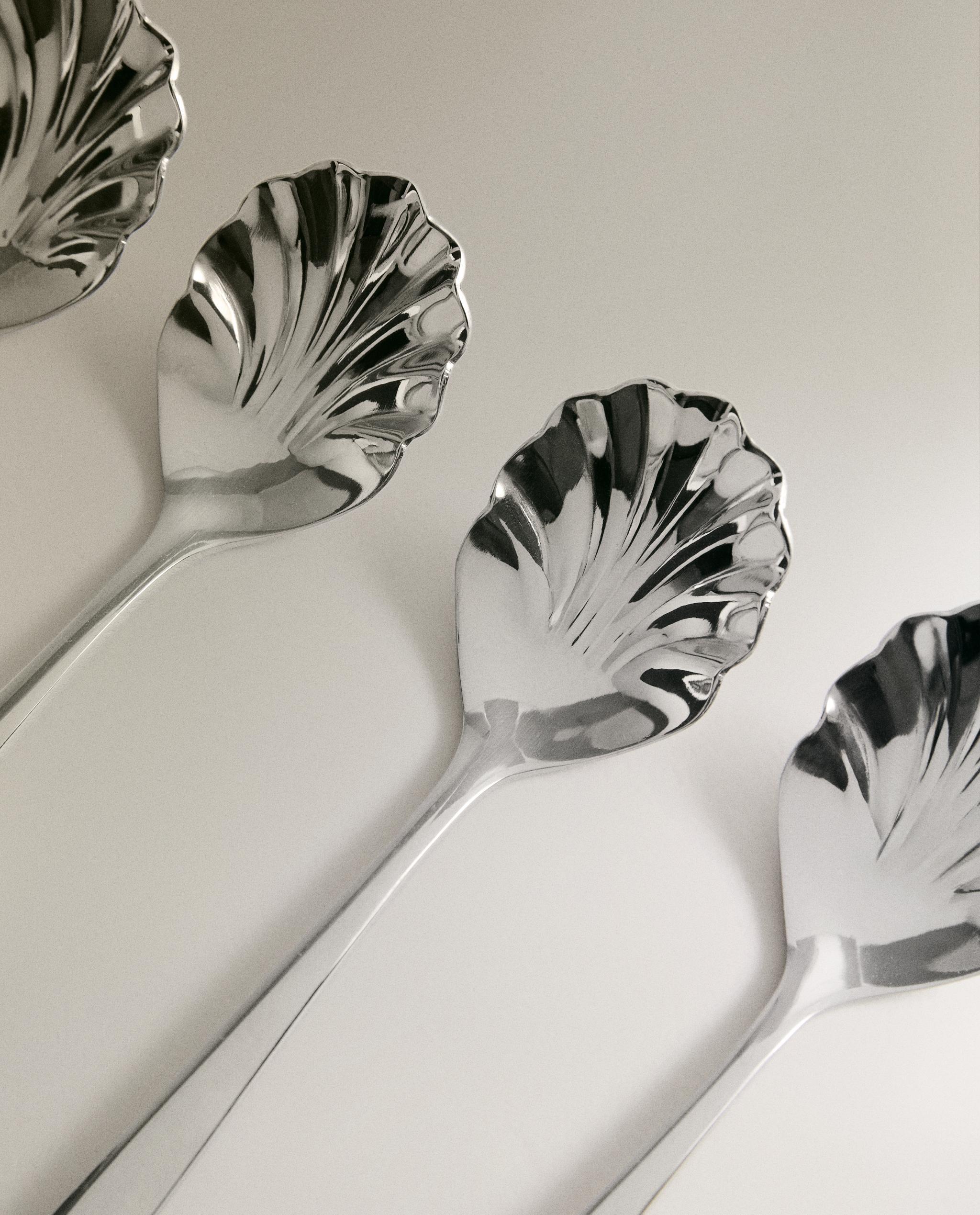 PACK OF STEEL SHELL DESSERT SPOONS (PACK OF 4) product thumbnail 6