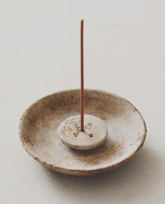 ERRETZAILEA, INTSENTSURAKO, ZERAMIKAZKO PLATERAREKIN ERRETZAILEA, INTSENTSURAKO, ZERAMIKAZKO PLATERAREKIN