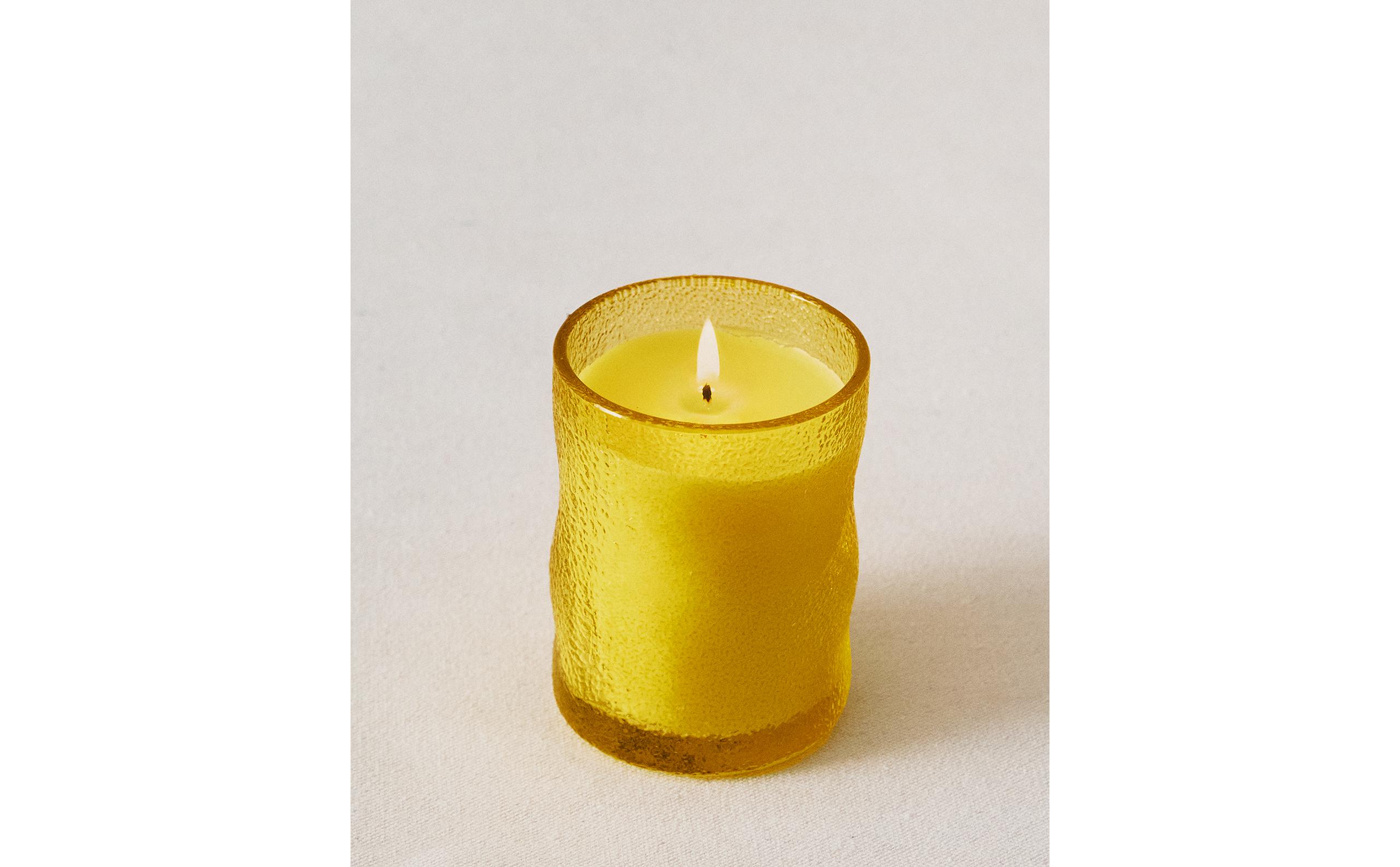 GINGER LEMON SCENTED CANDLES product thumbnail 7