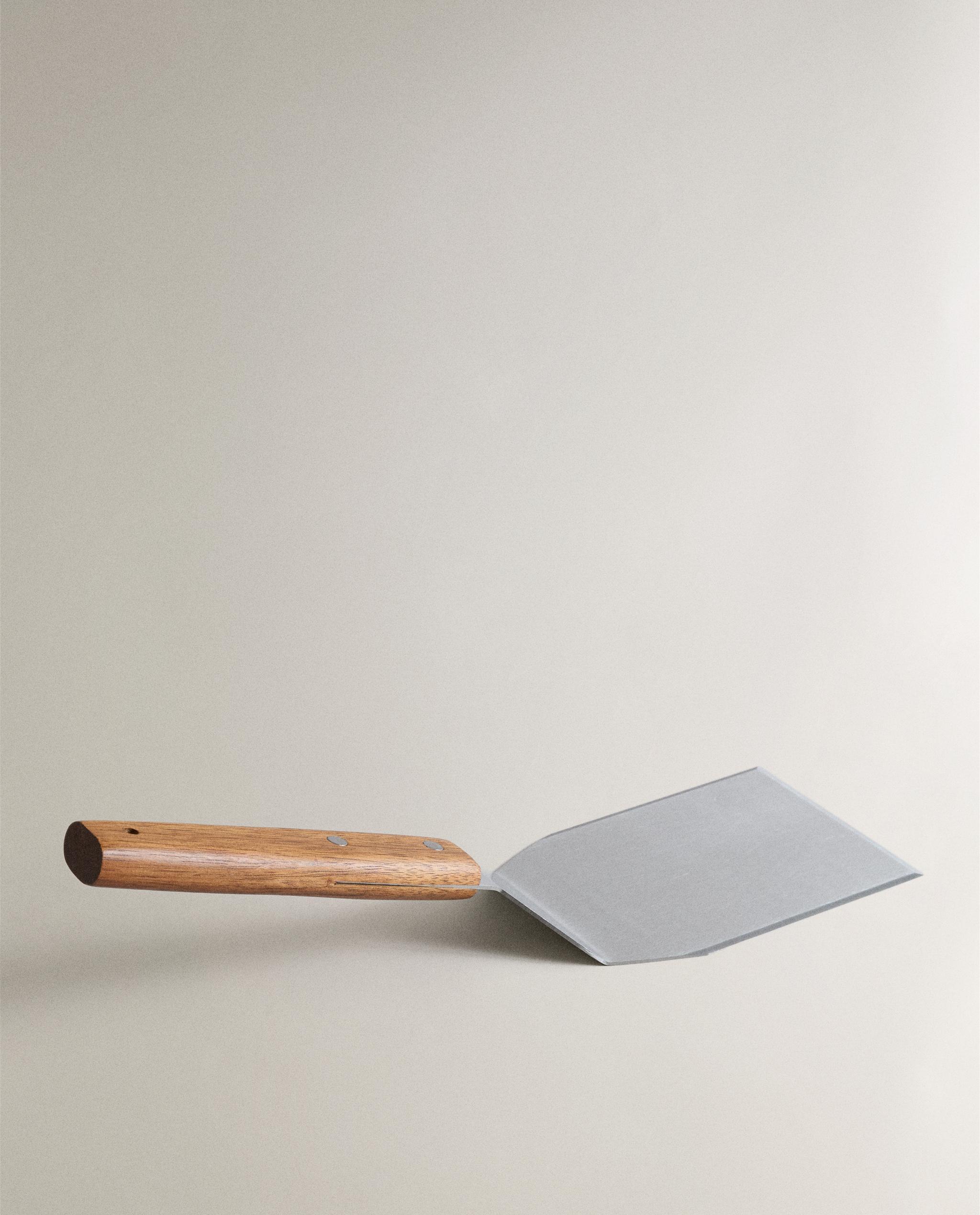 STEEL AND WOOD HAMBURGER SPATULA product thumbnail 3