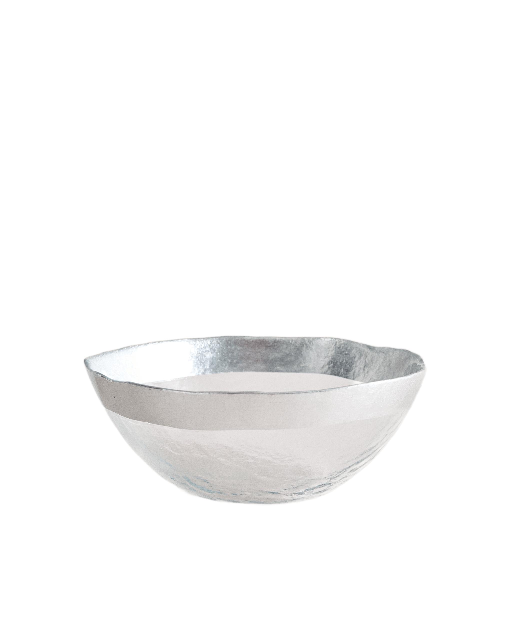 RAISED GLASS BOWL WITH SILVER RIM product thumbnail 4
