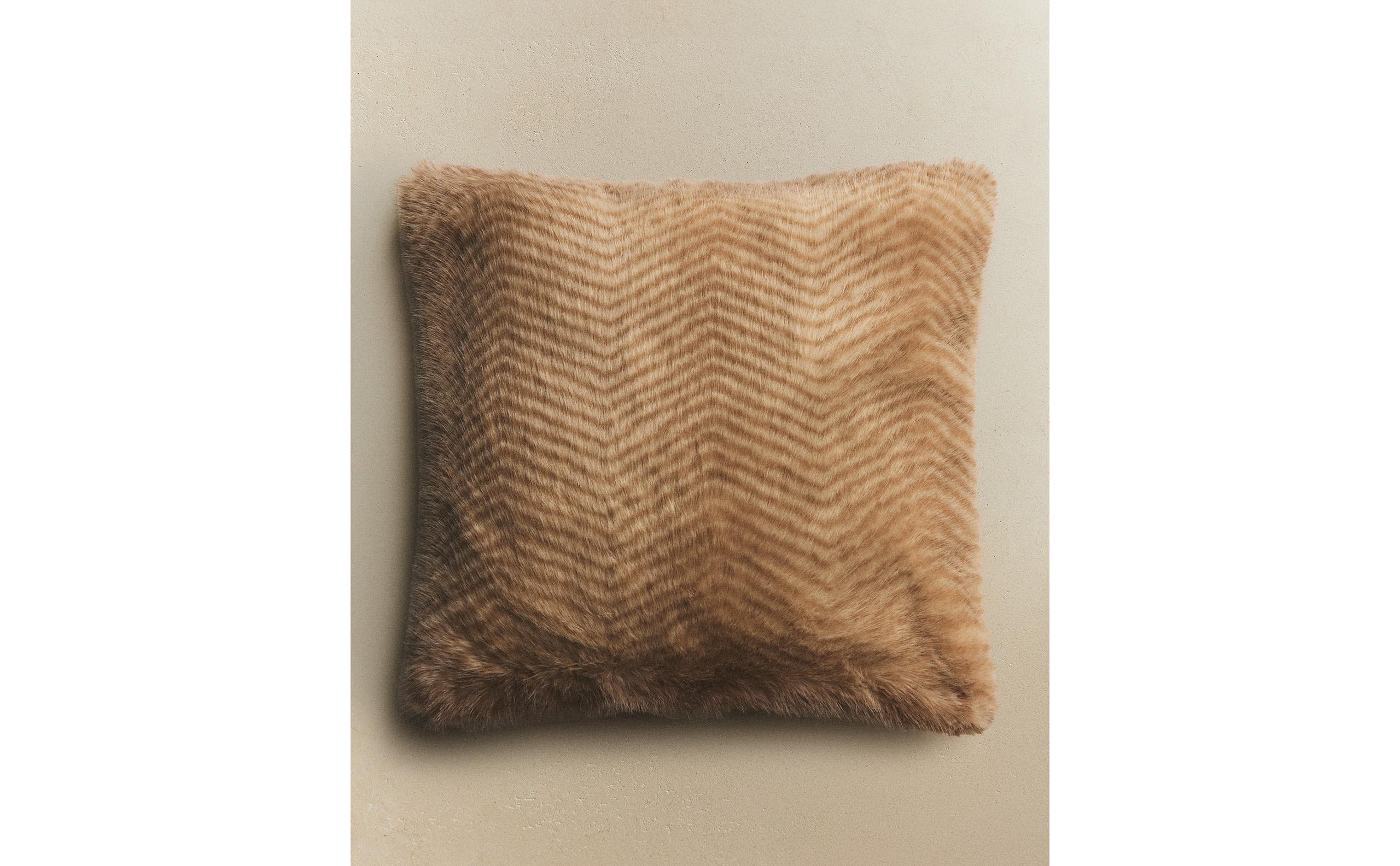 ベッドルームクッション | Zara Home 日本/Japan | 最新コレクション