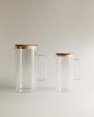 BOROSILICATE GLASS PITCHER WITH LID BOROSILICATE GLASS PITCHER WITH LID