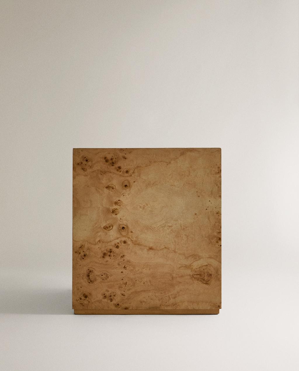 JUURIPUINEN KUUTIOPÖYTÄ