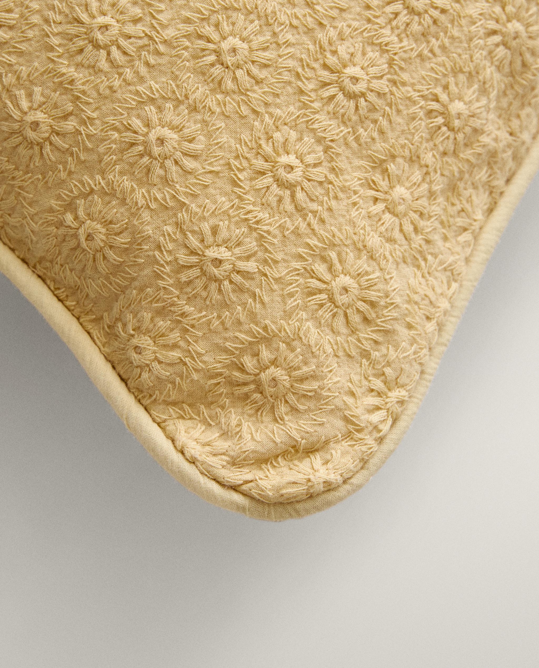CUSHION COVER WITH FLORAL EMBROIDERY product thumbnail 5