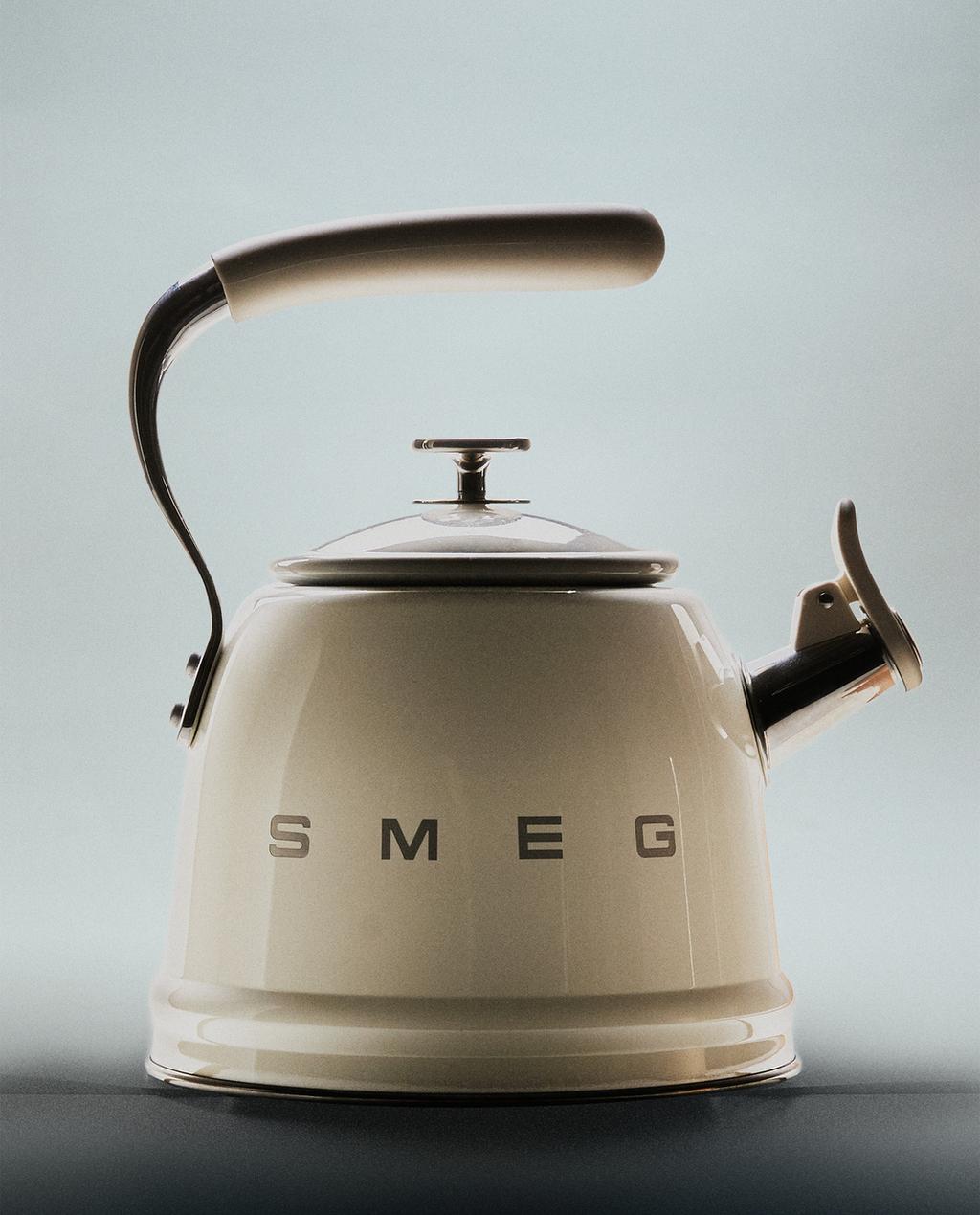 FERVEDOR DE ASSOBIO SMEG FERVEDOR DE ASSOBIO SMEG