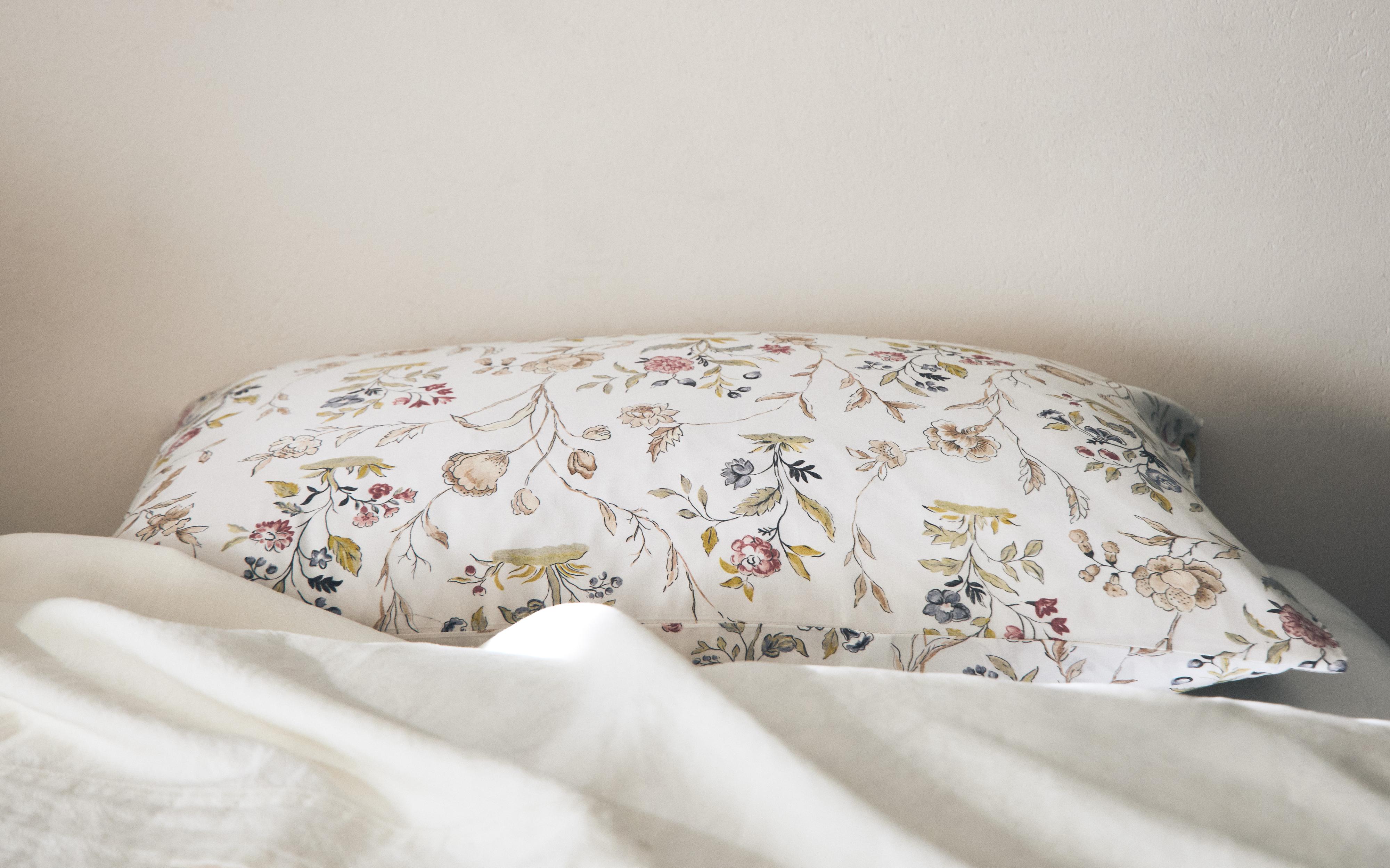 FLORAL SATEEN PILLOWCASE product thumbnail 7
