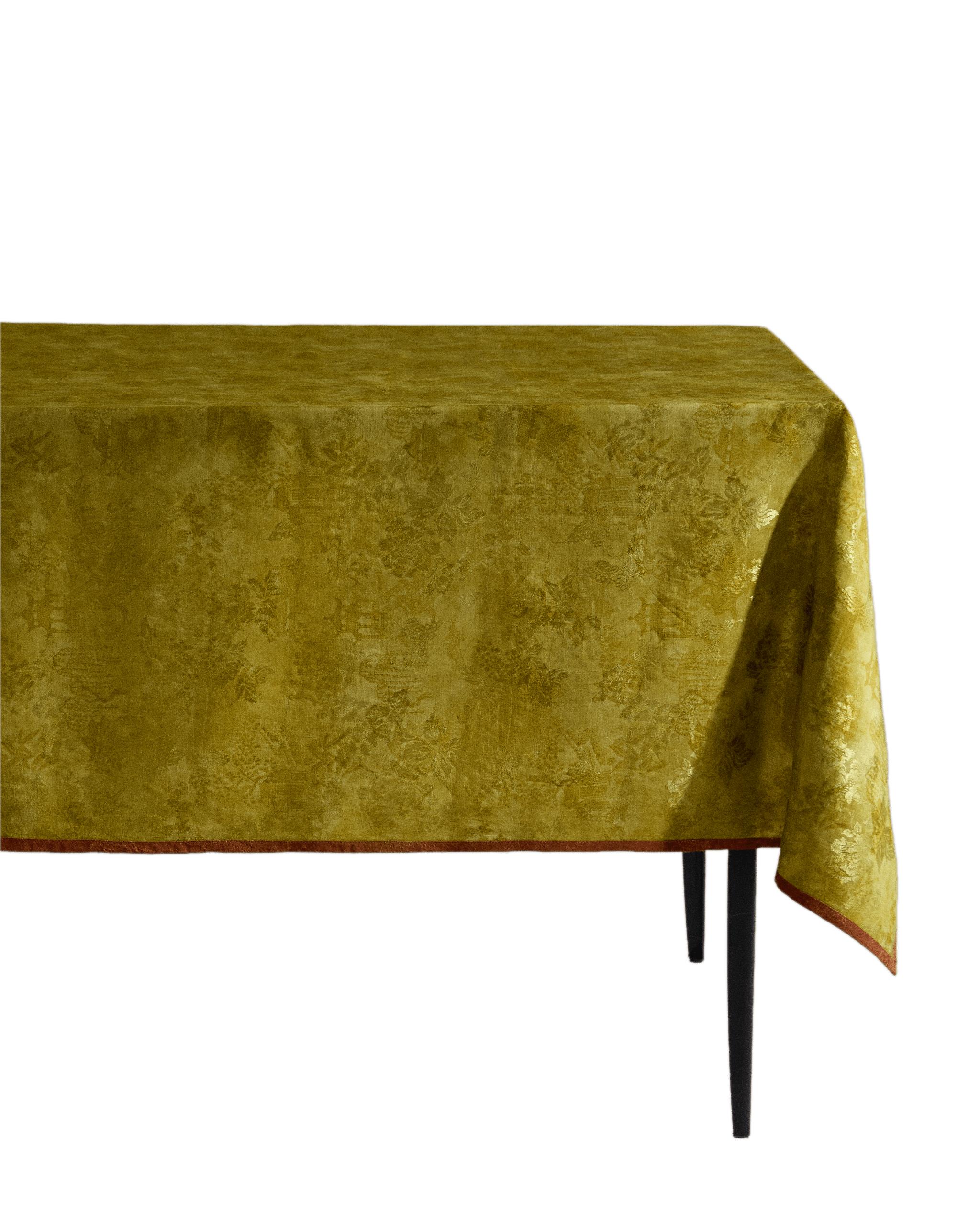 REVERSIBLE SATIN TABLECLOTH | MARISA BERENSON product thumbnail 5