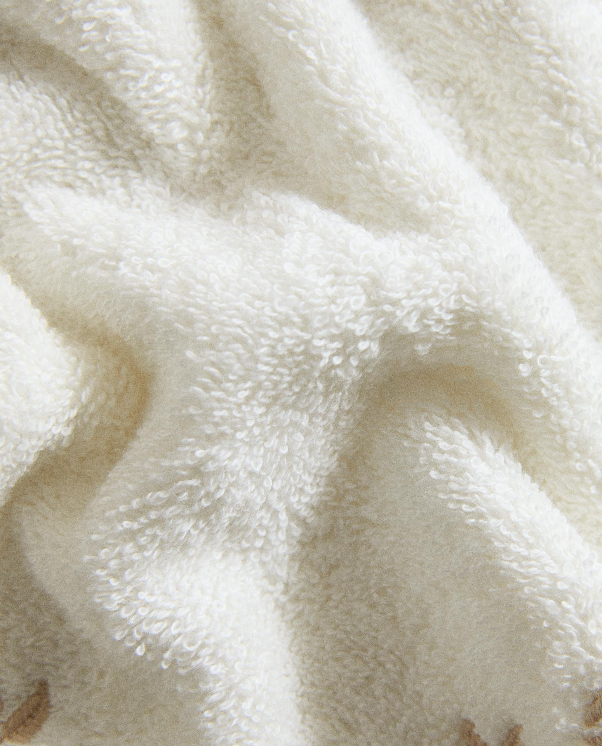PLANT EMBROIDERY BATH TOWEL product thumbnail 13