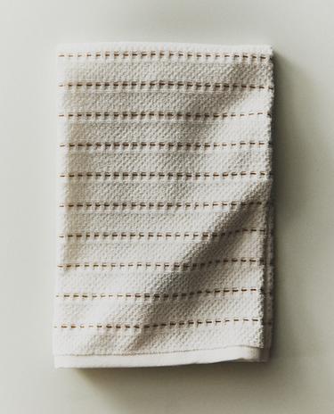 منشفة مطبخ من القطن الملتف