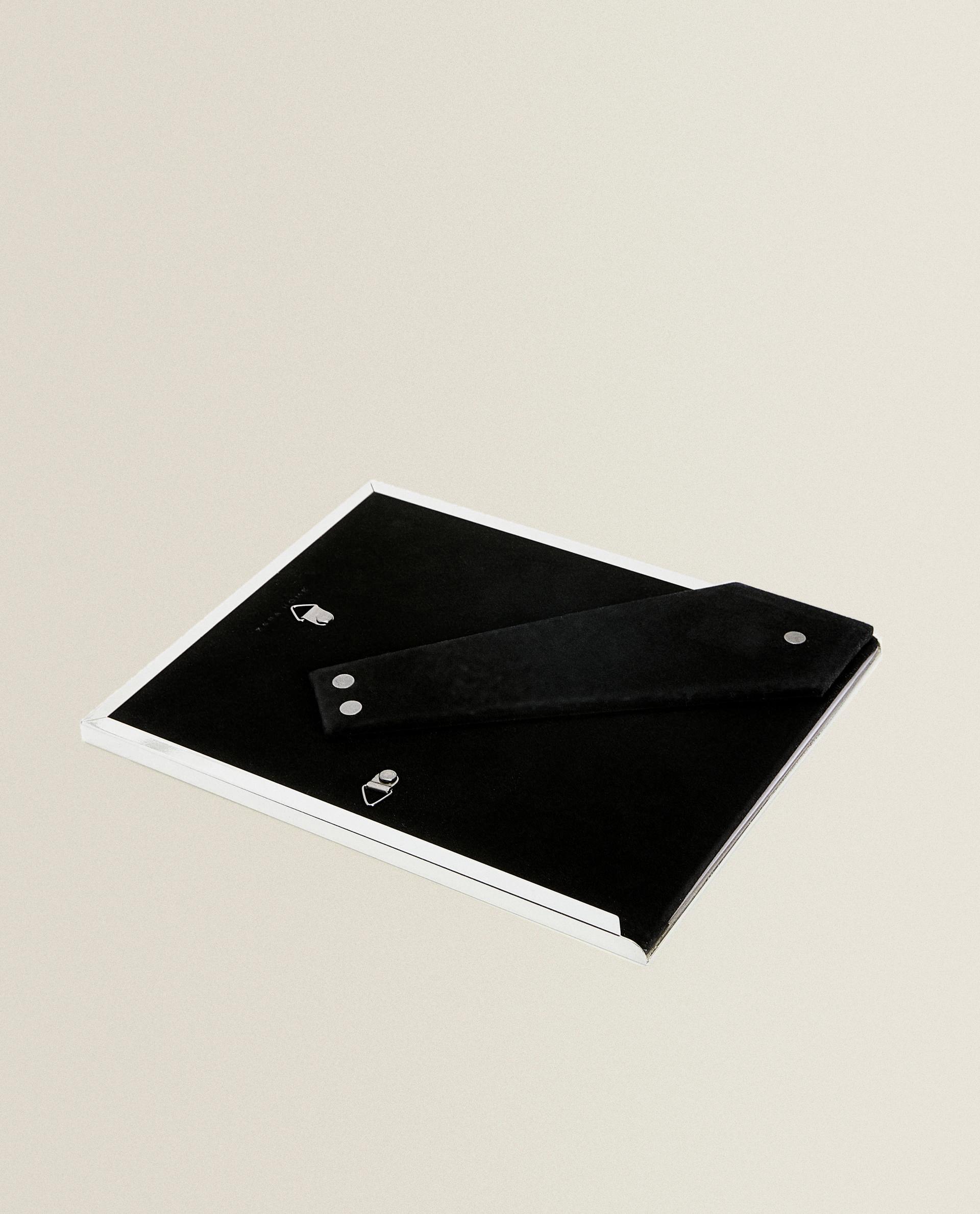 FINE-EDGE MOTHER-OF-PEARL PHOTO FRAME product thumbnail 5