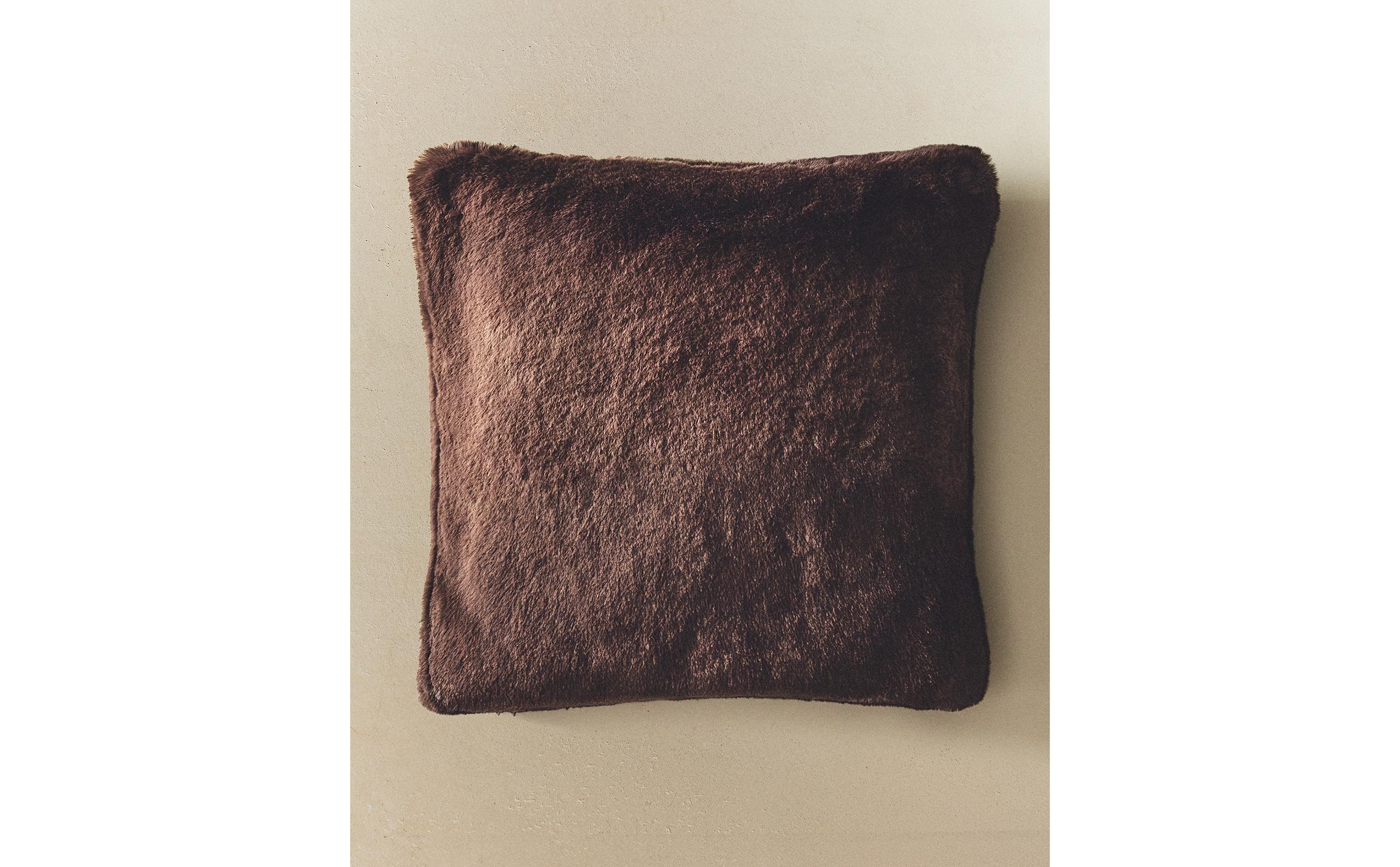ベッドルームクッション | Zara Home 日本/Japan | 最新コレクション