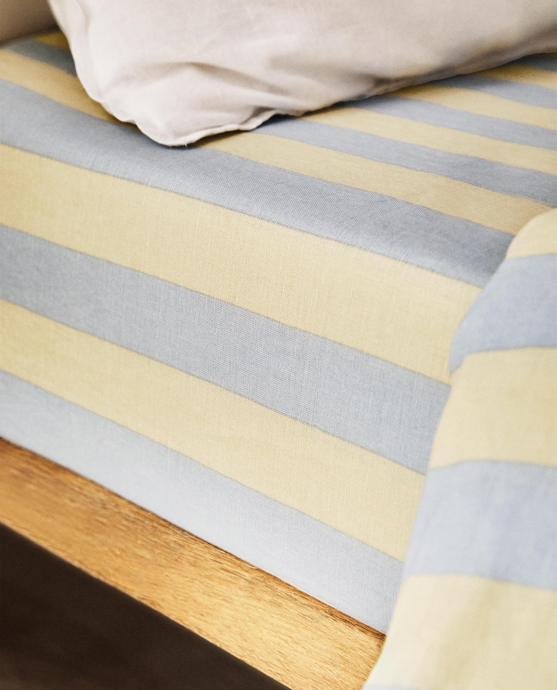 CHILDREN’S STRIPE PRINT FITTED SHEET