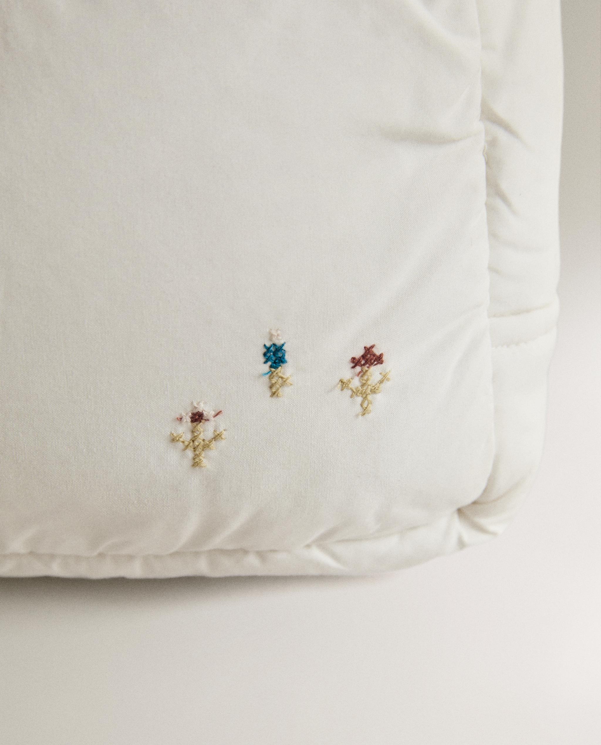CHILDREN'S COTTON BUNNY TOILETRY BAG product thumbnail 2