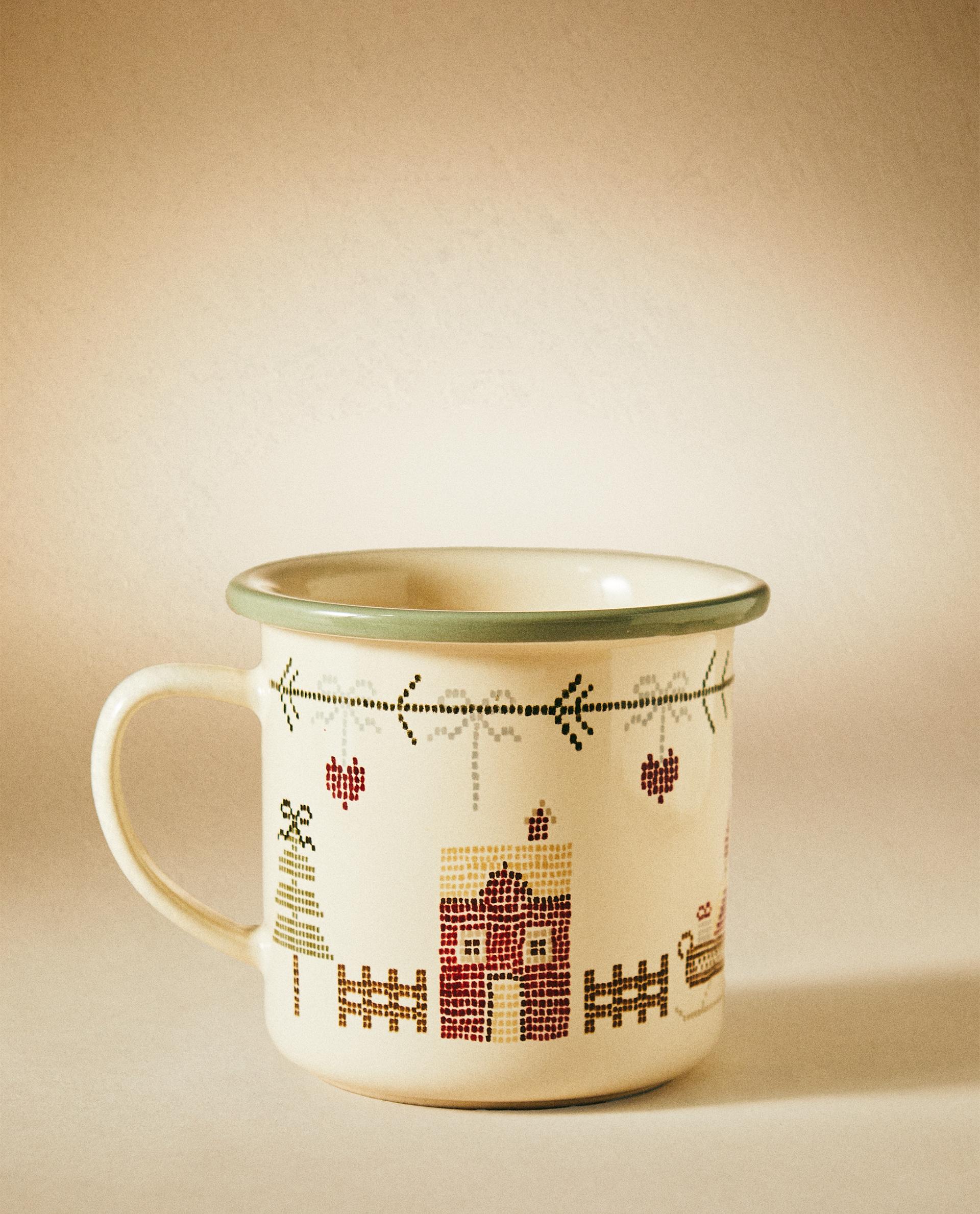 CHILDREN’S STONEWARE CHRISTMAS TRAIN MUG