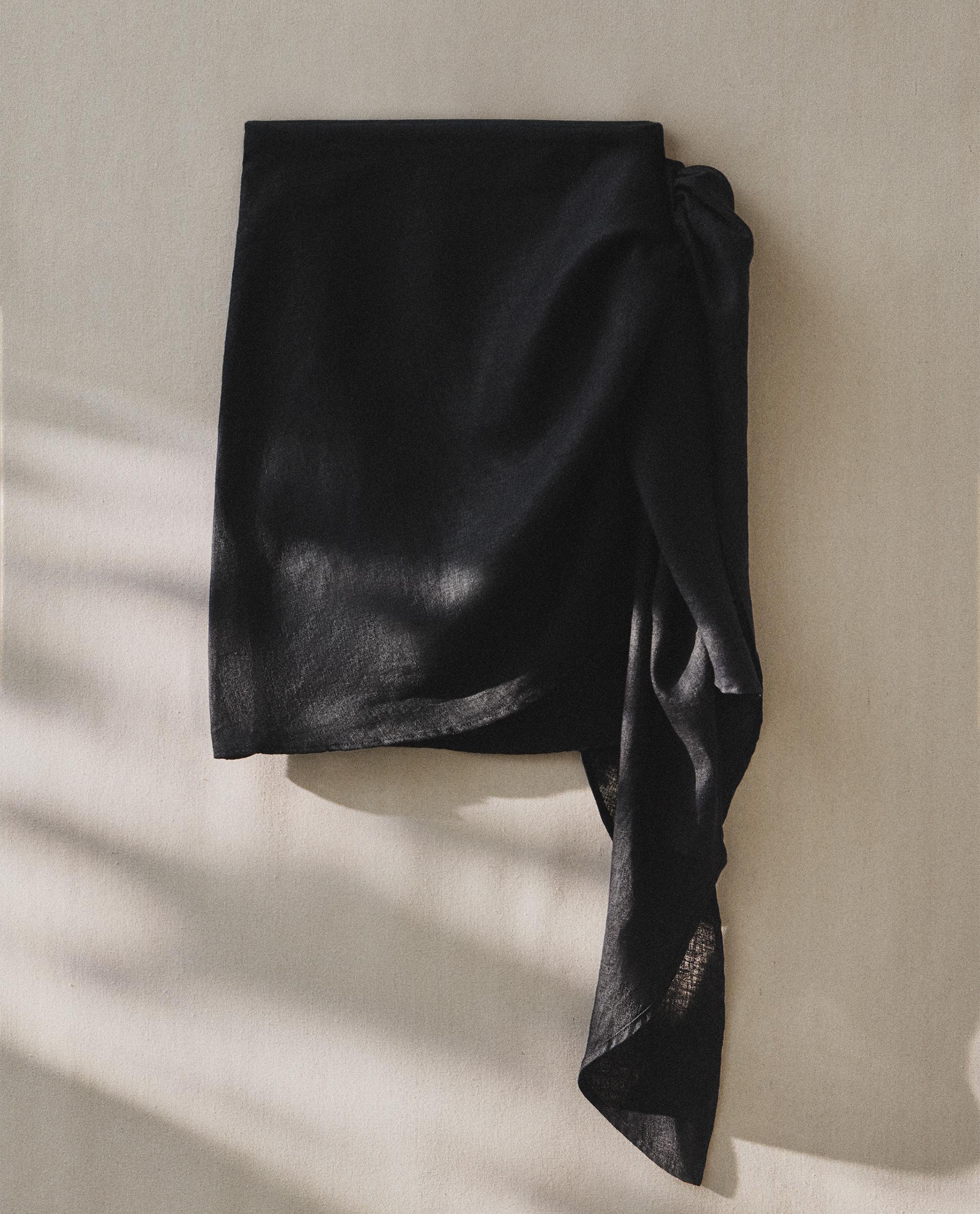 PÁREO CURTO PRAIA LINHO NÓ | Zara Home Portugal