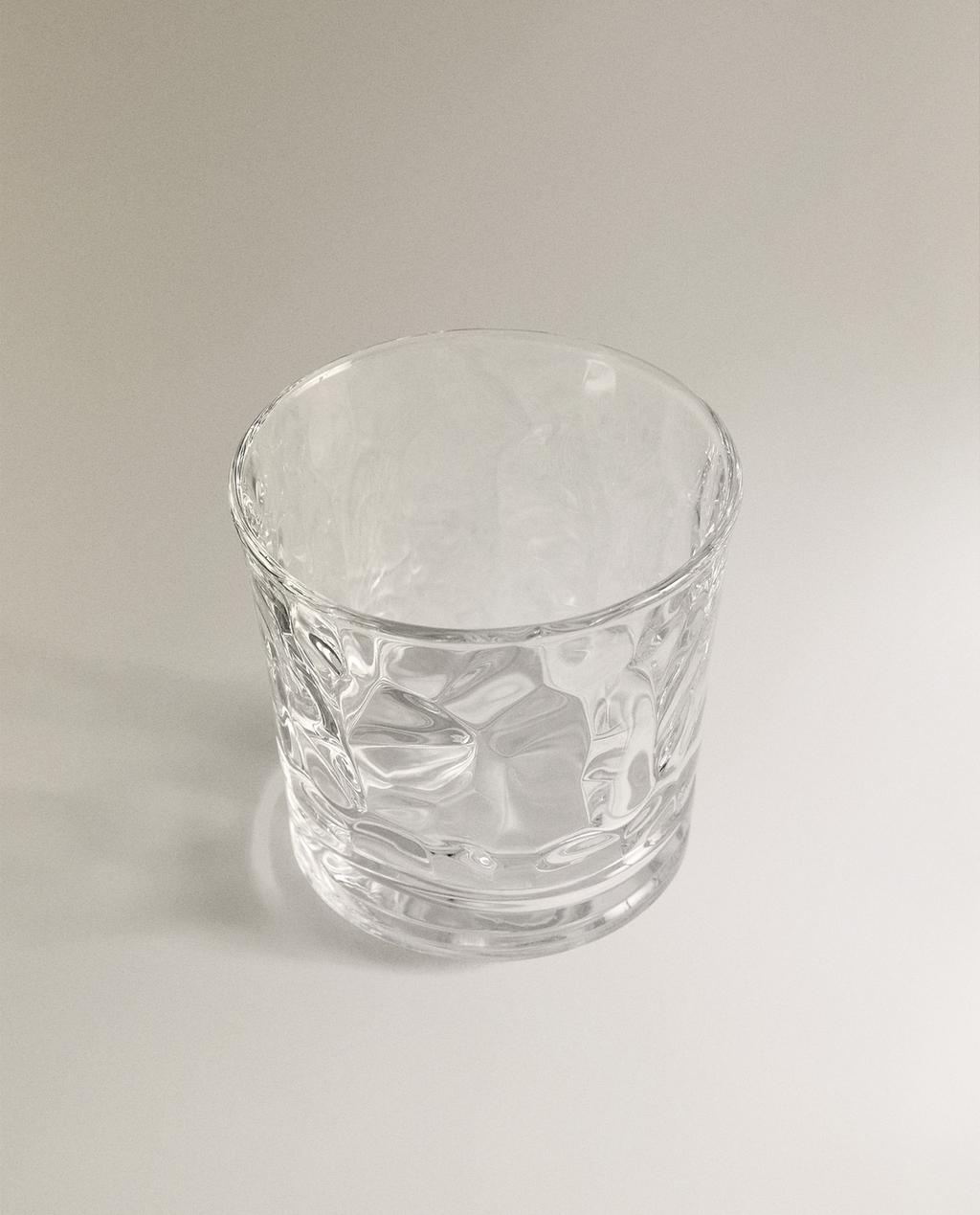 RAISED DESIGN GLASS TUMBLER