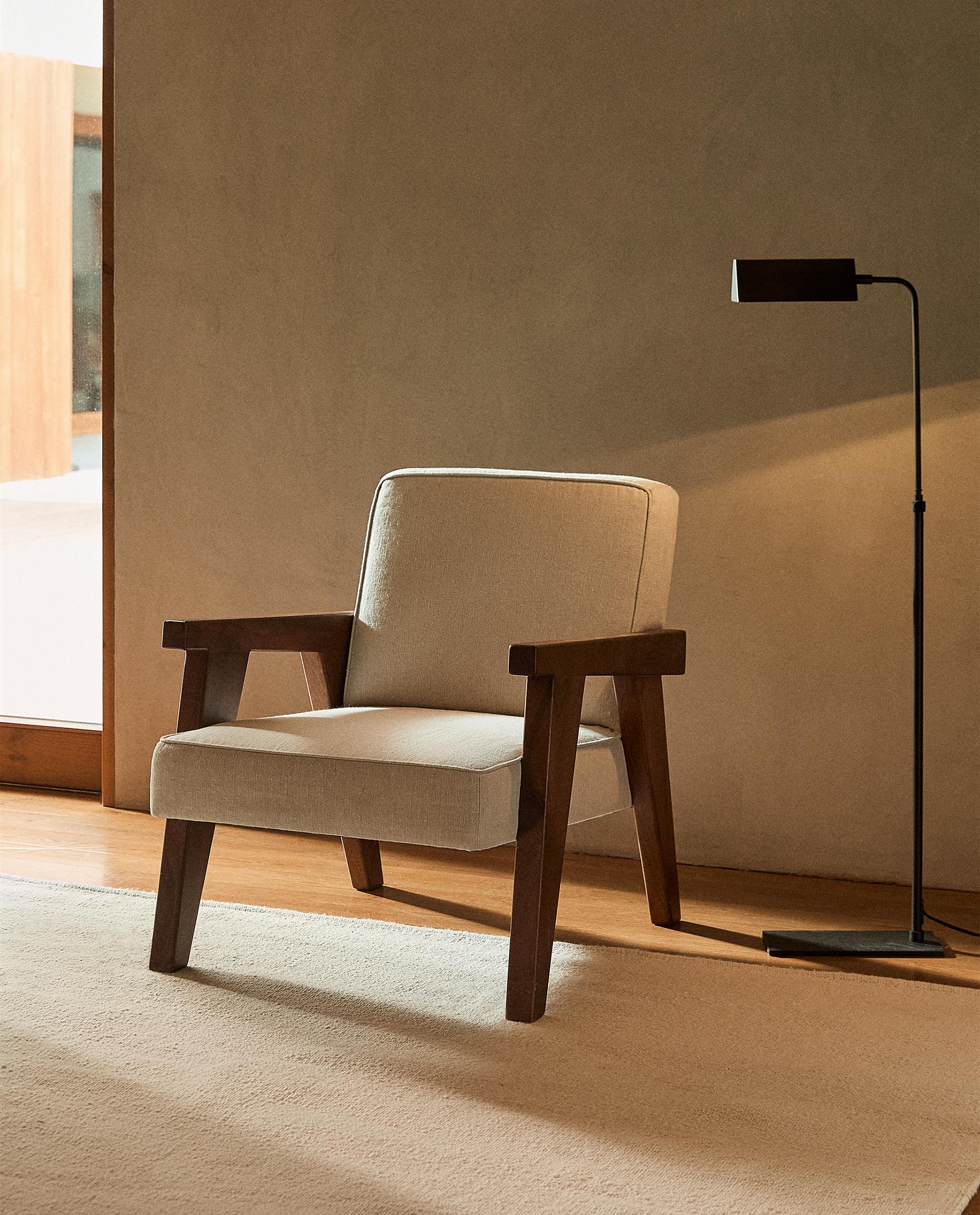 ZARA HOME BY BLASCO アップホルスタード ウォールナット アーム ZARA HOME BY BLASCO アップホルスタード ウォールナット アーム