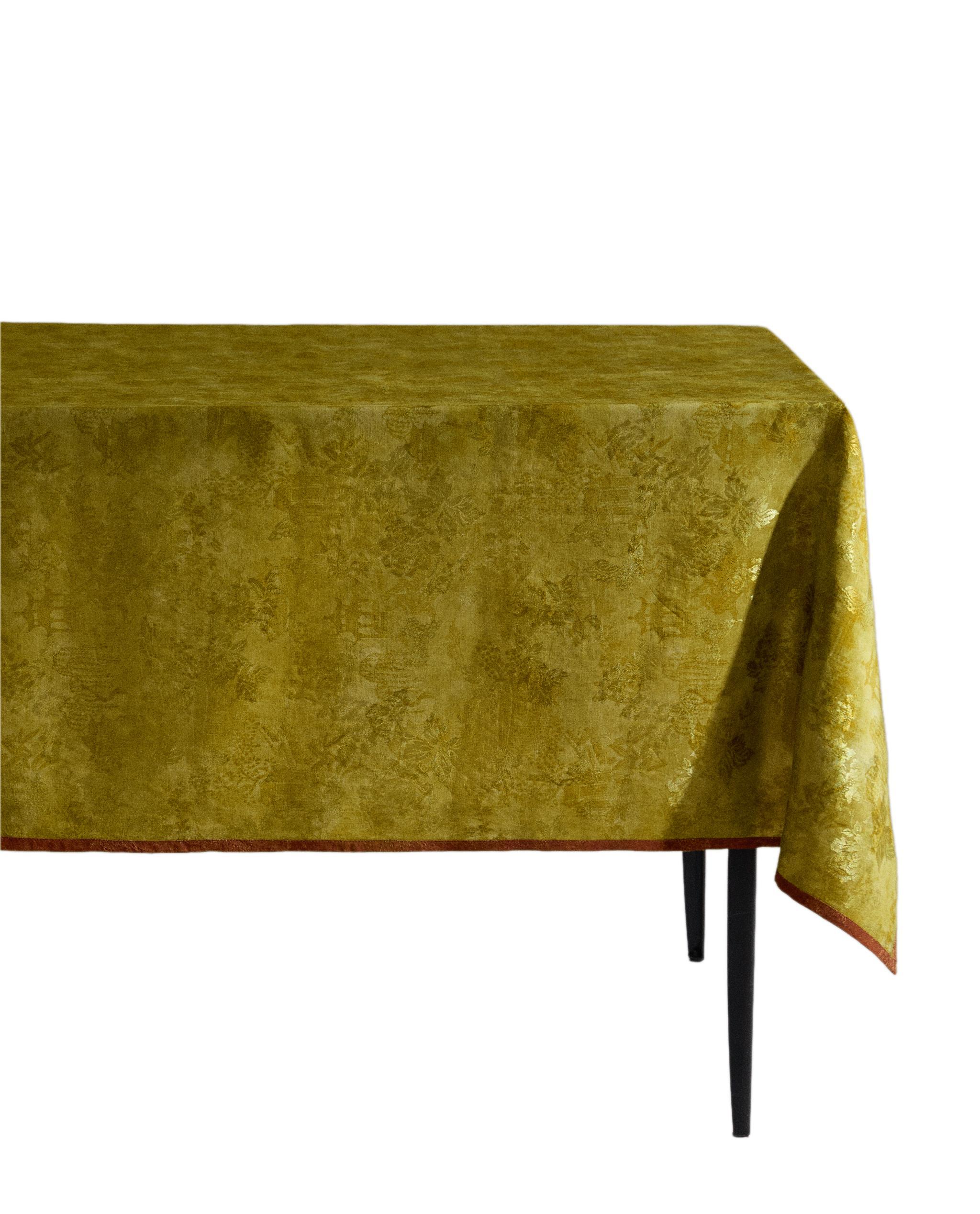 REVERSIBLE SATIN TABLECLOTH | MARISA BERENSON product thumbnail 6