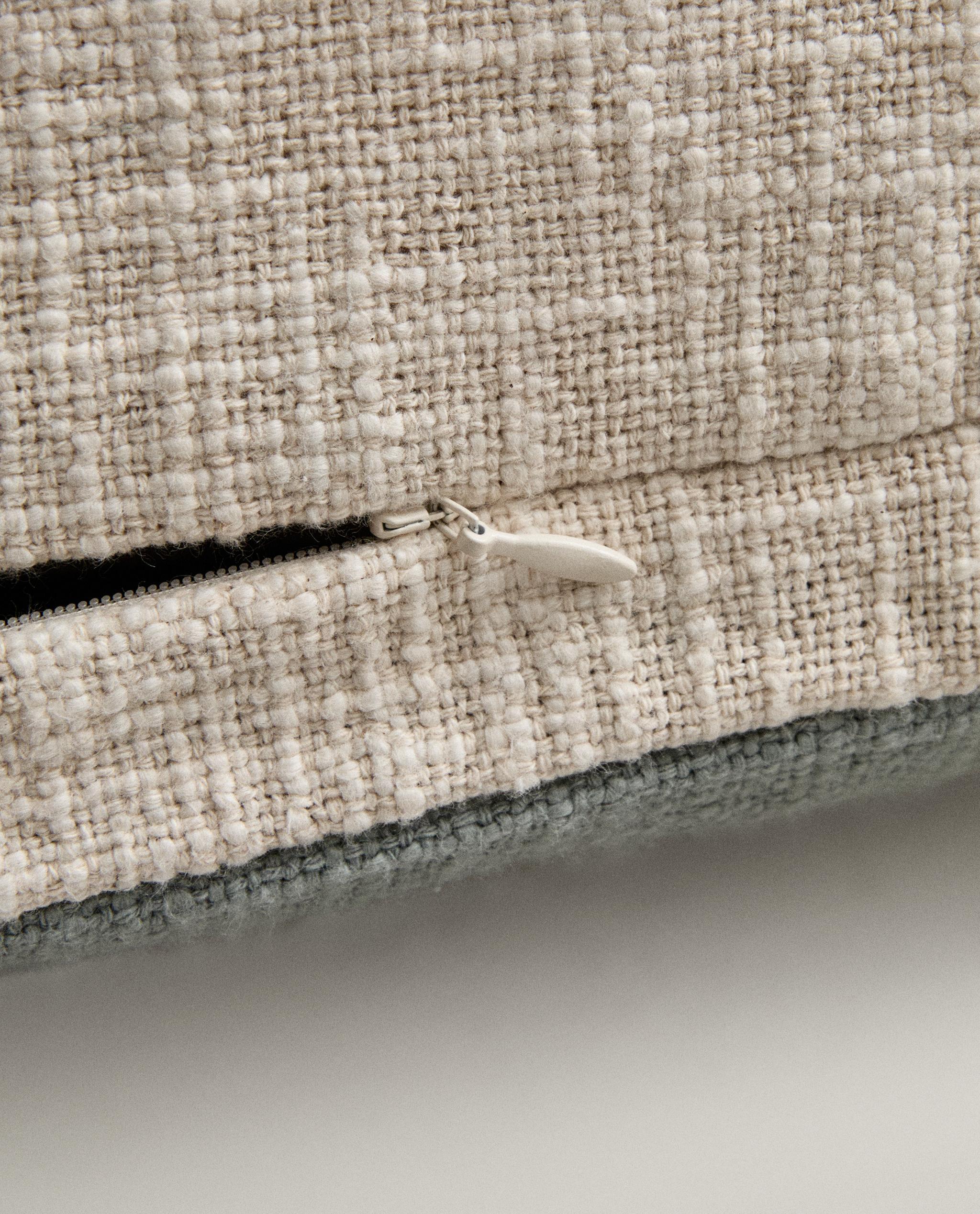 STRIPED CUSHION COVER product thumbnail 4