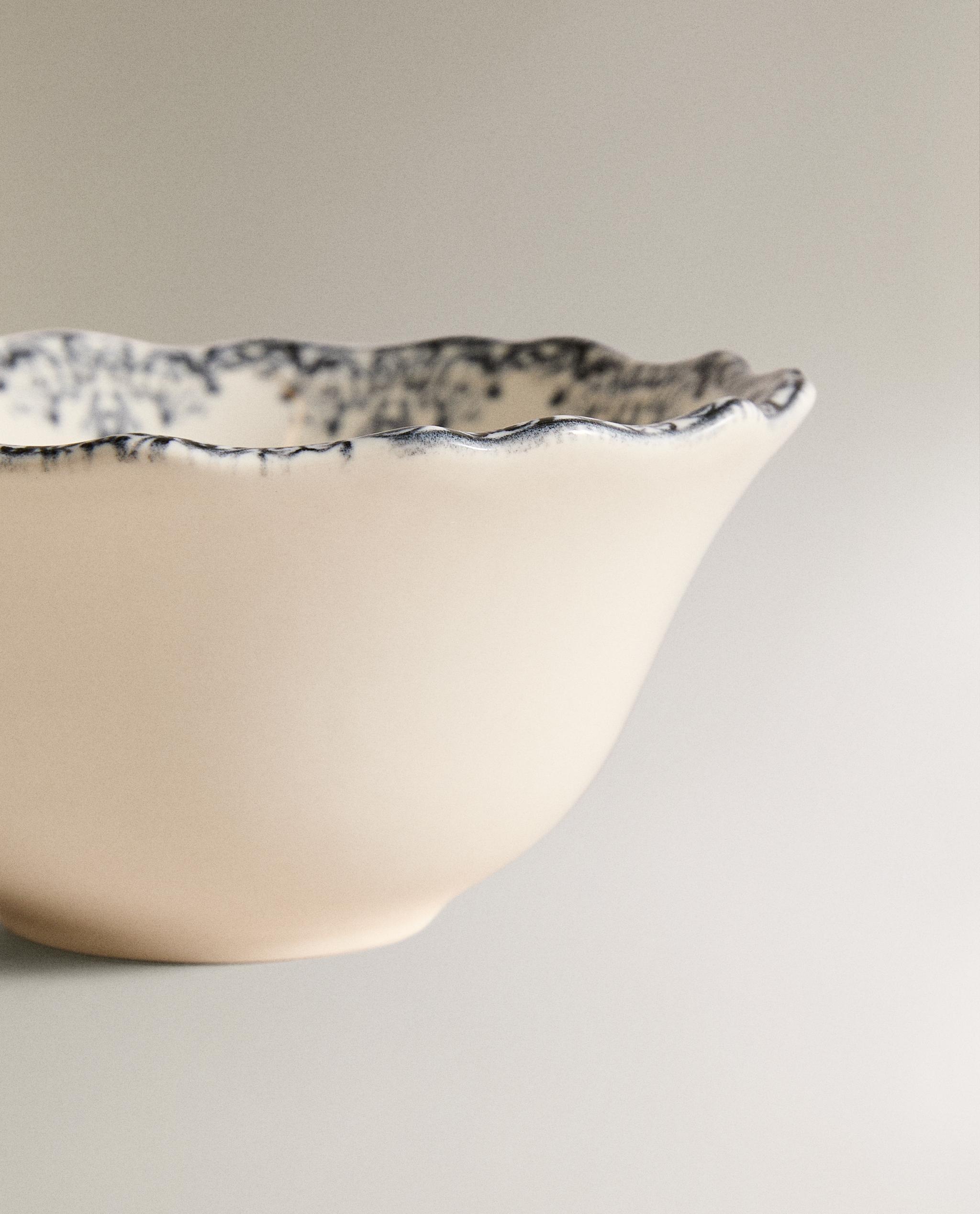 MINI DESSERT BOWL WITH PLACEMENT DESIGN product thumbnail 3