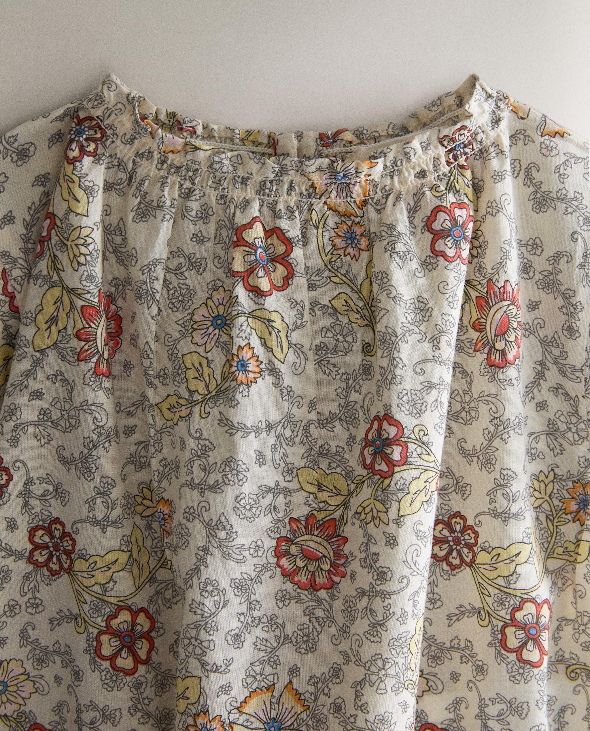 FLORAL PRINT BABY ROMPER product thumbnail 7