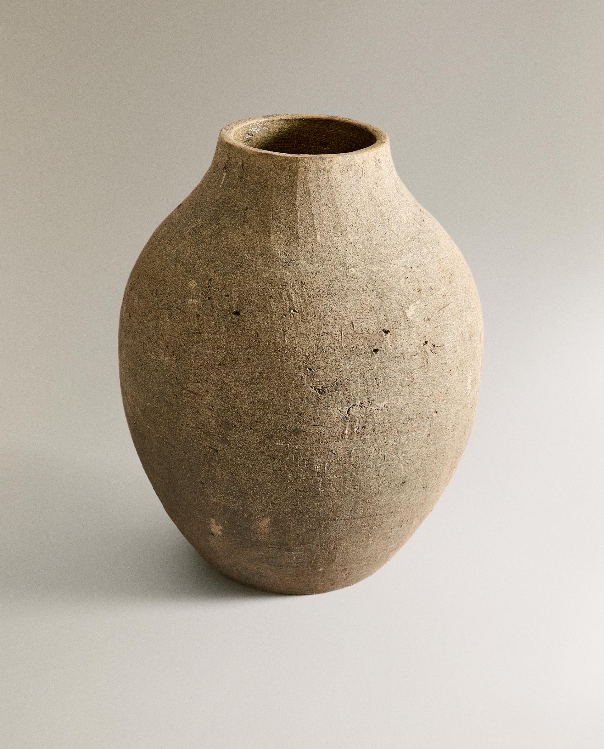 IRREGULAR CERAMIC VASE