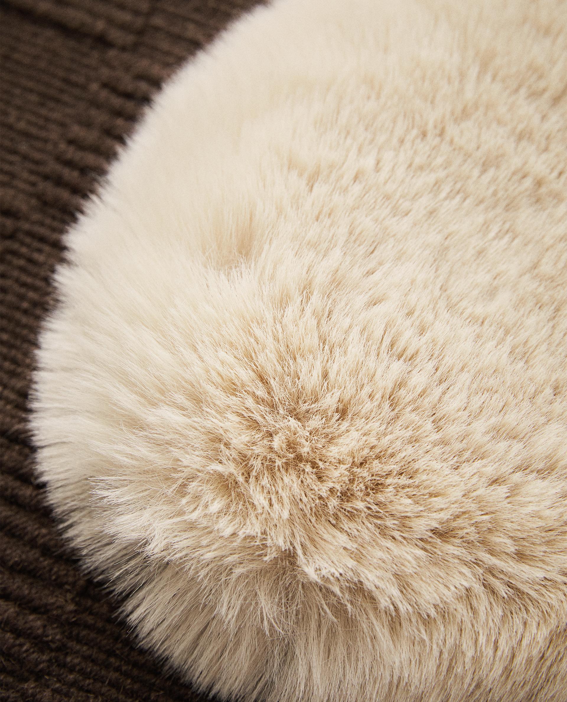 イレギュラー フェイクファー ラグ スモール | Zara Home 日本/Japan