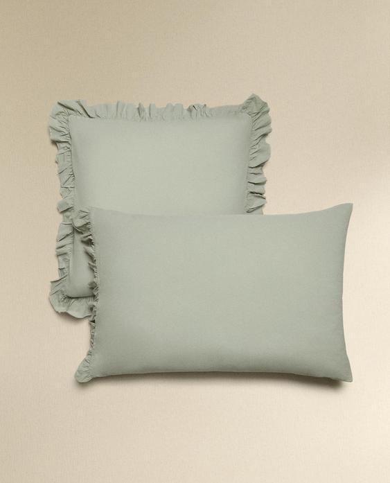 RUFFLED PILLOWCASE