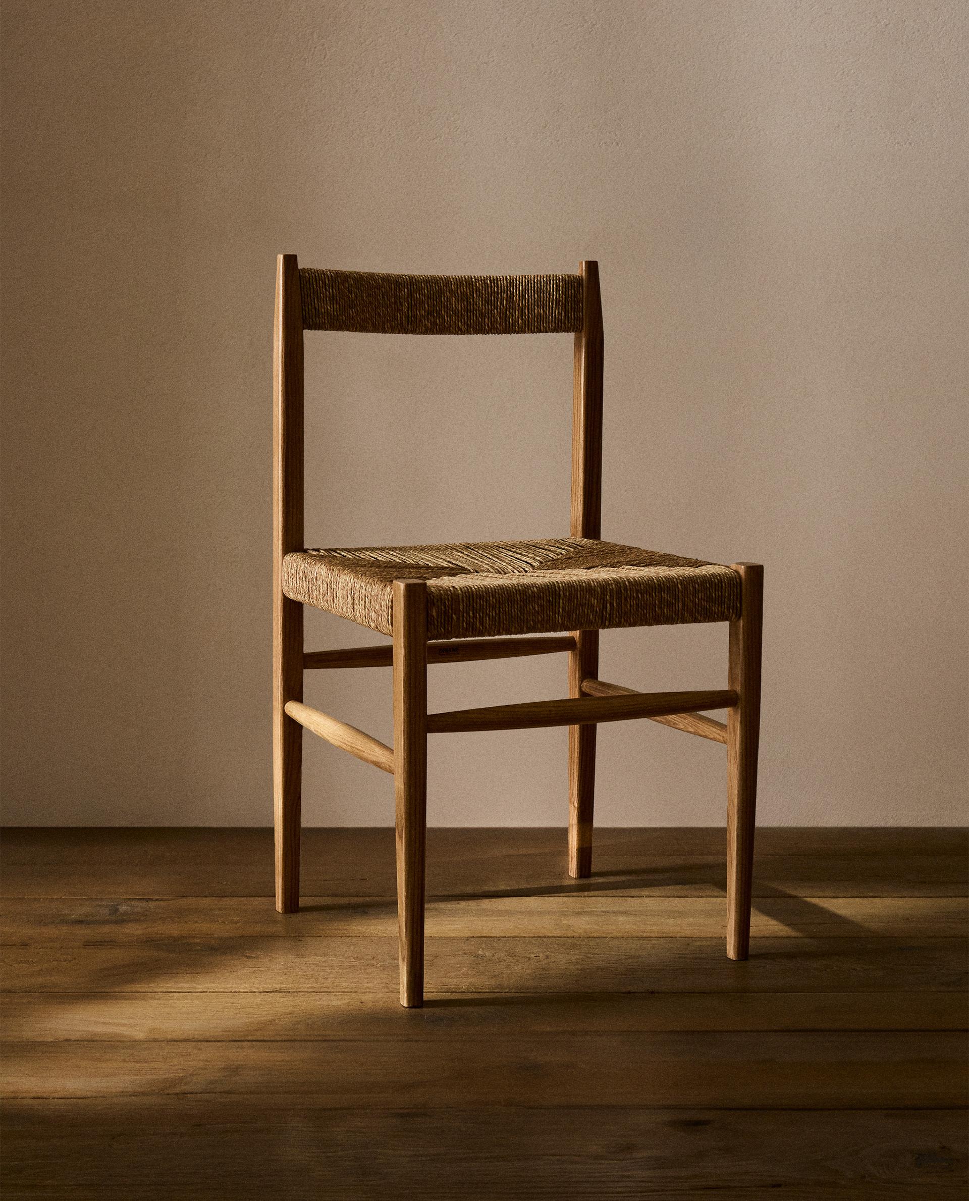 ASH WOOD CHAIR