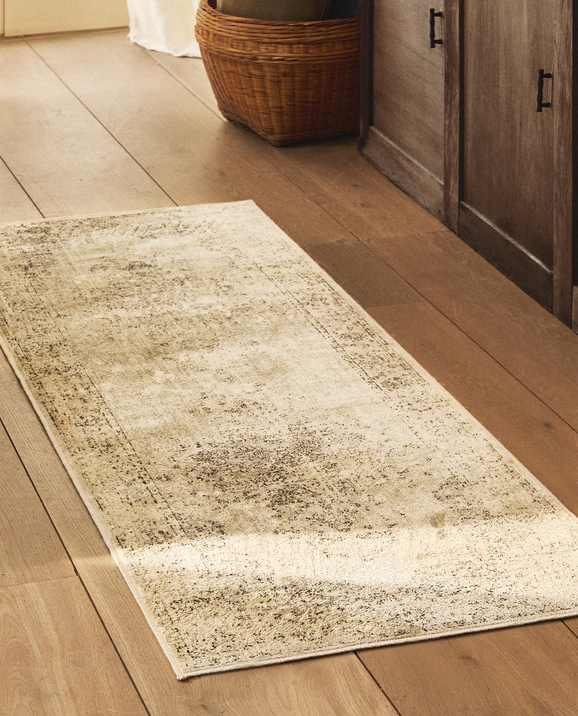 VINTAGE-EFFECT RUG | Zara Home Ireland