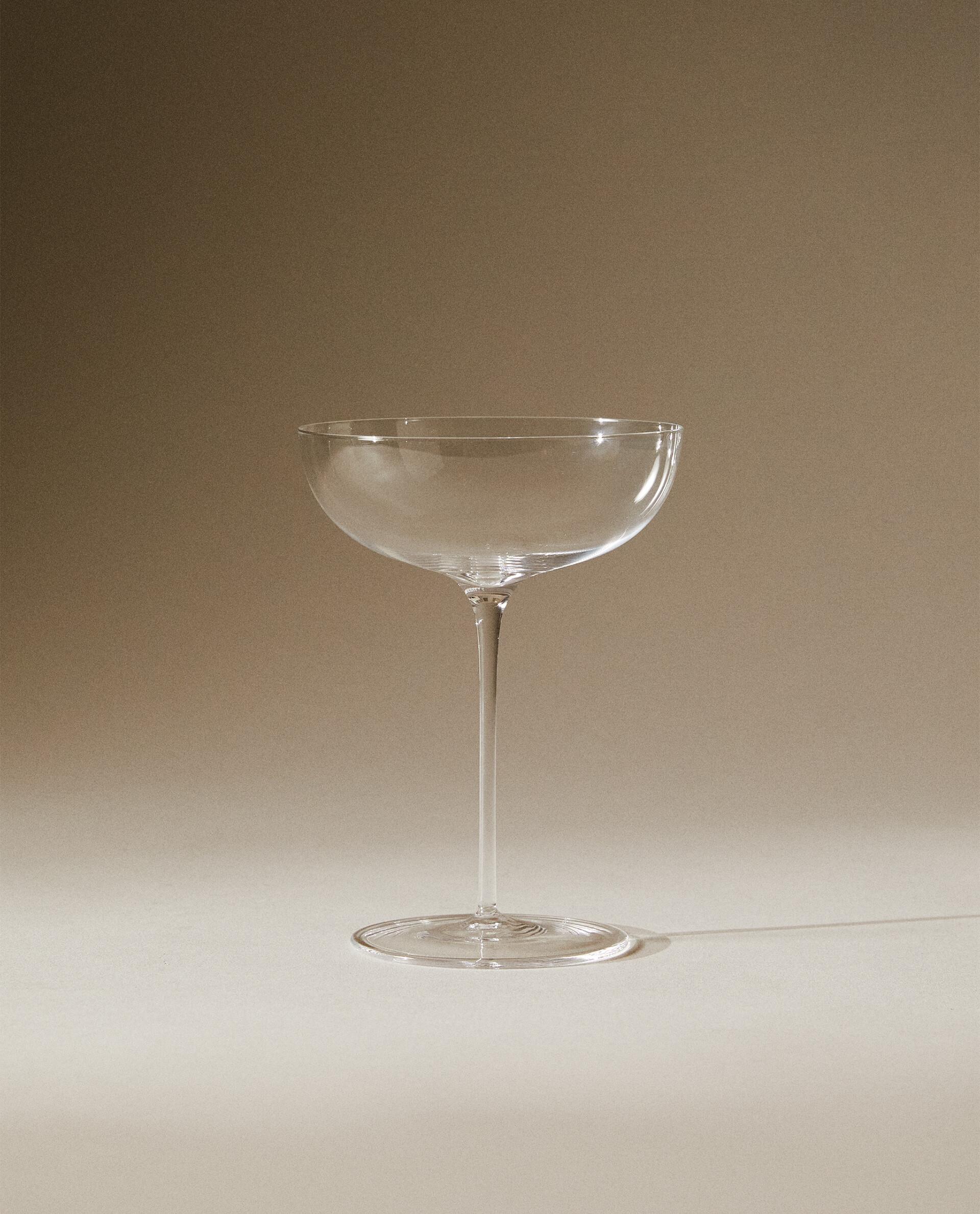 EXTRA LIGHTWEIGHT SPARKLING WINE FLUTE product thumbnail 13