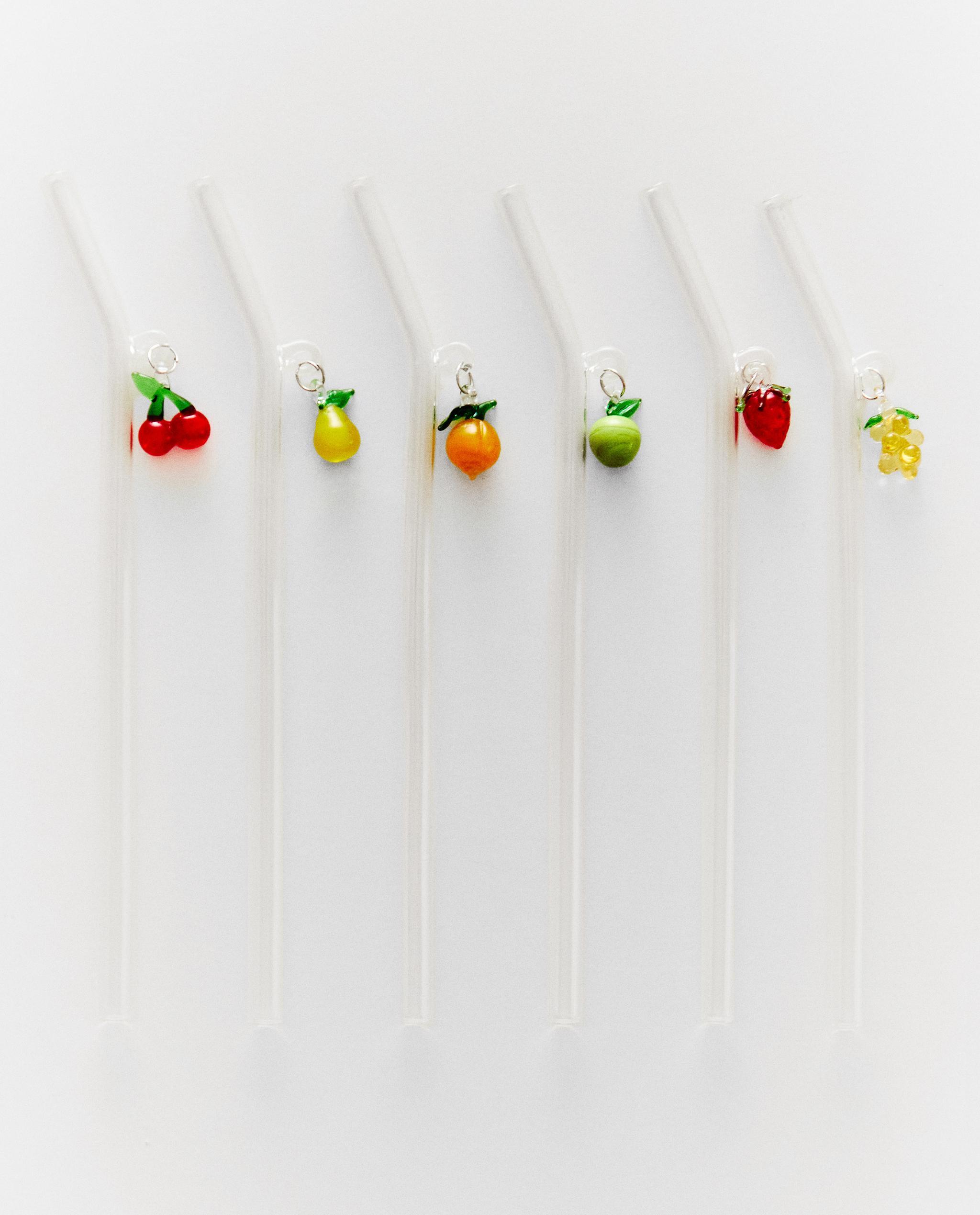 PACK OF FRUIT BOROSILICATE GLASS STRAWS (PACK OF 6) product thumbnail 6