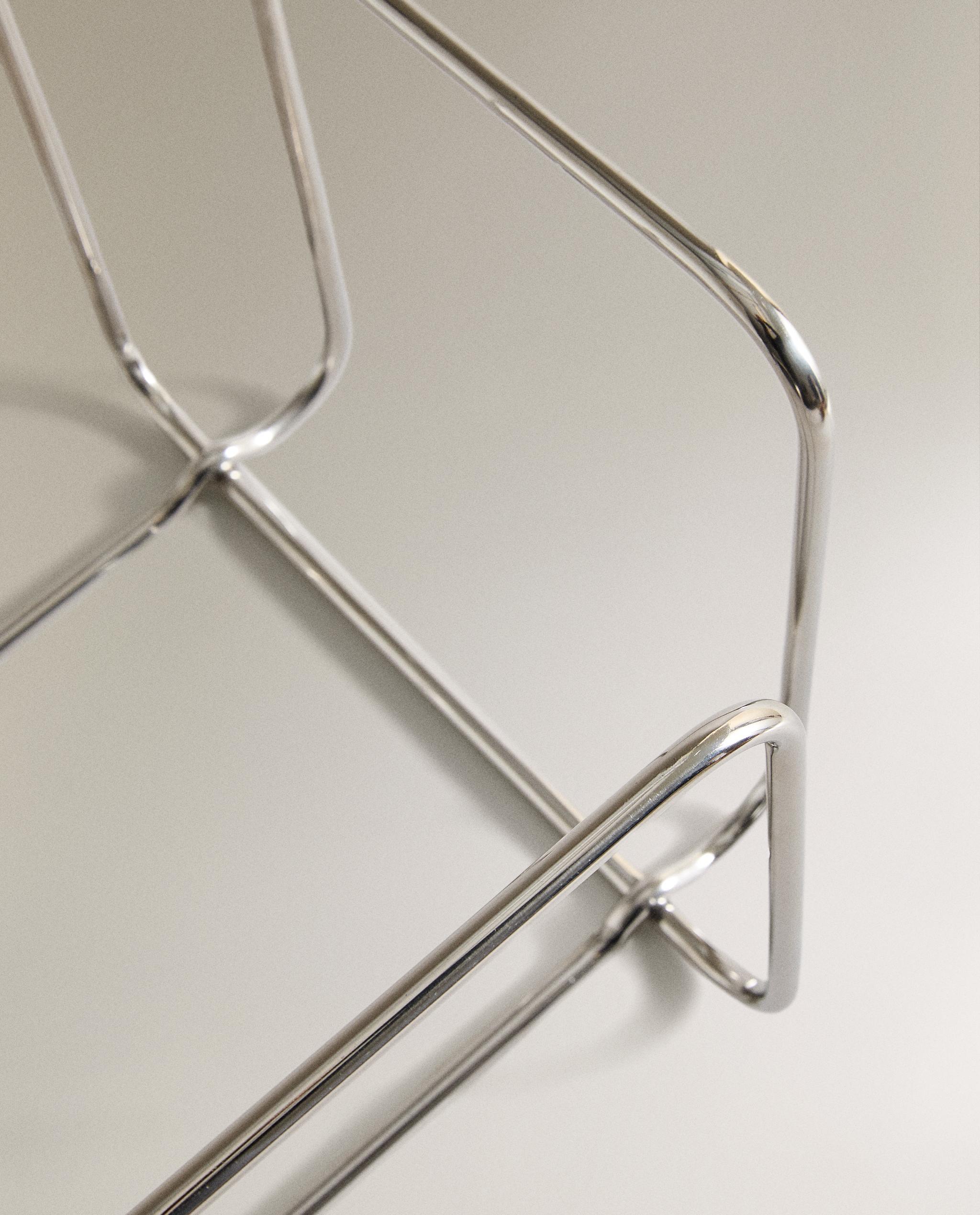 STAINLESS STEEL VINYL ORGANISER product thumbnail 5